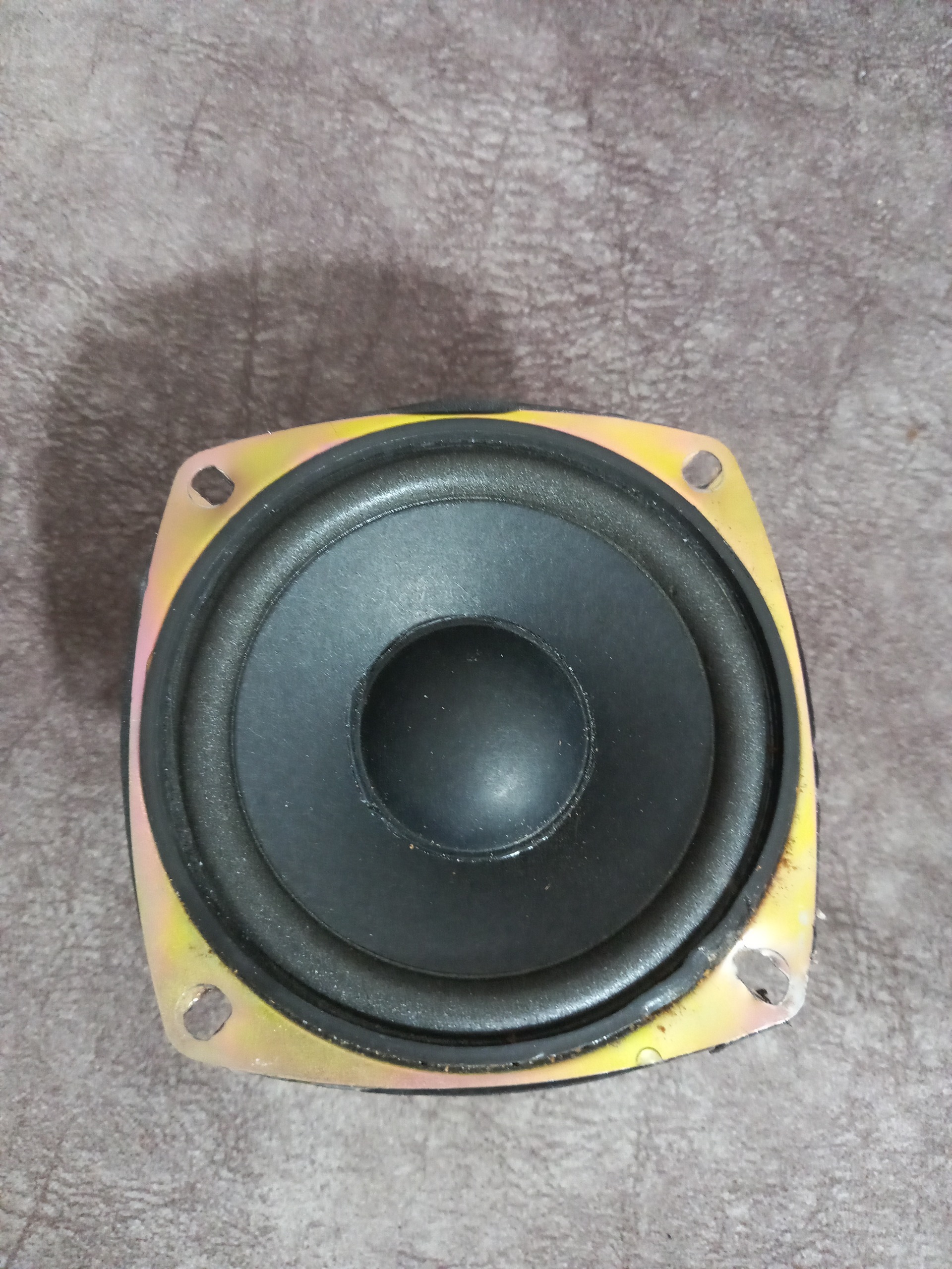 ساب ووفر 4 اینچ