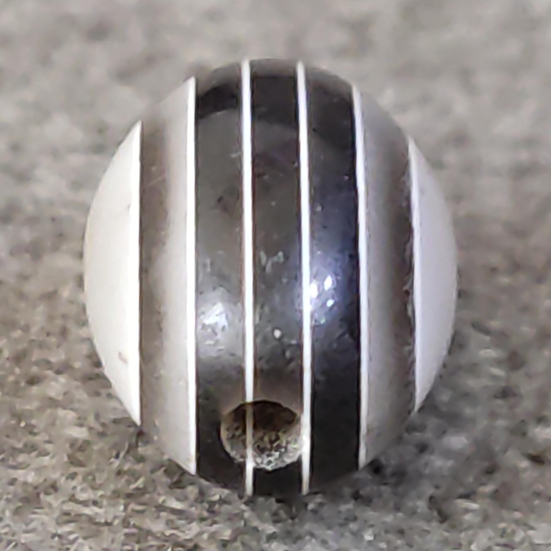 مهره سه پوست قدیمی کلکسیونی