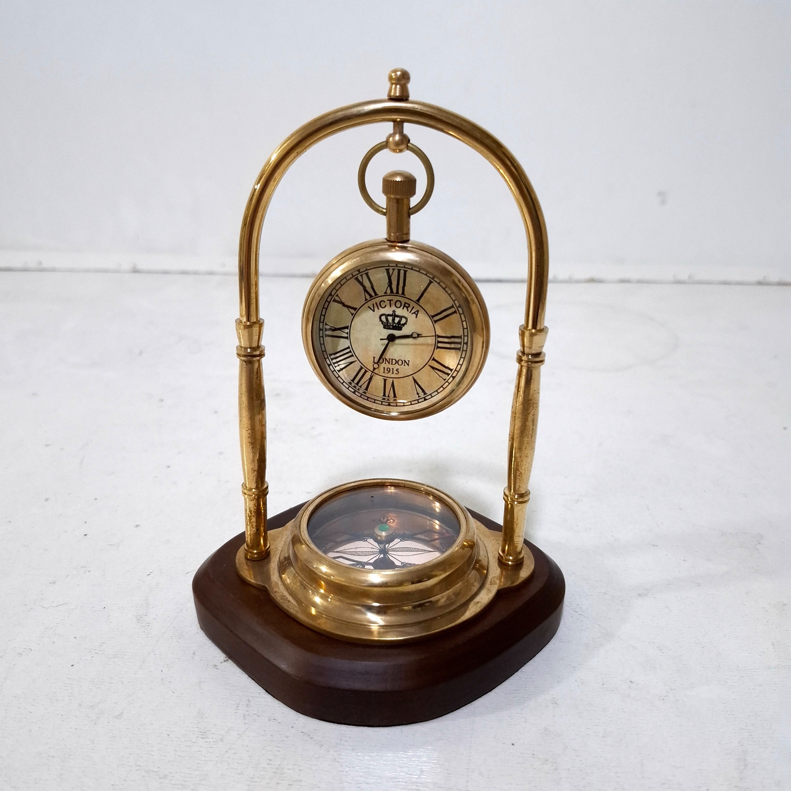 ساعت برنجی هندی با قطب نما آنتیک بسیار کمیاب