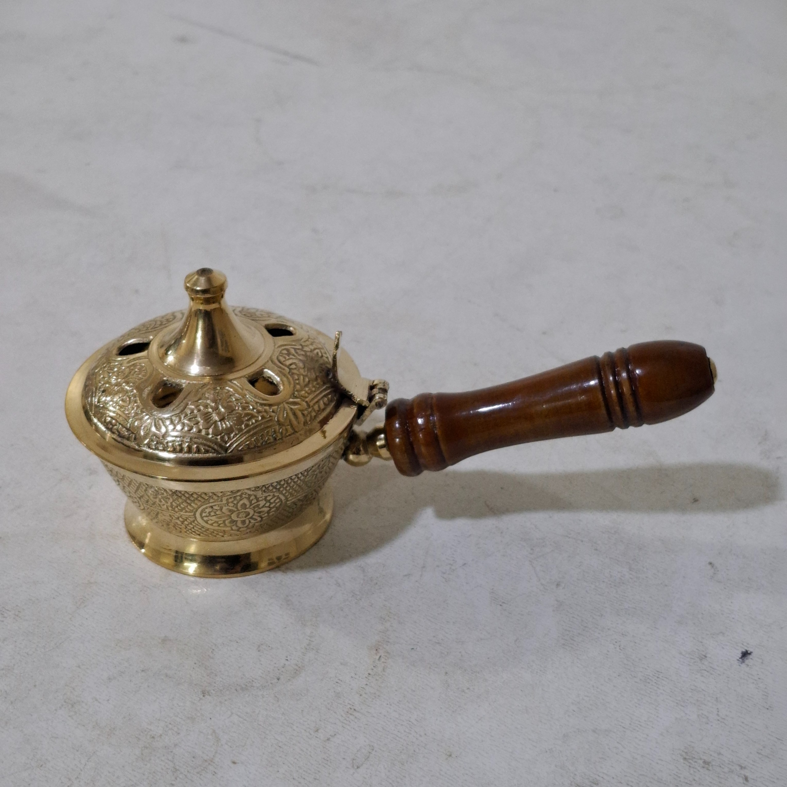 اسپند دود کن برنجی هندی با درب ثابت با کیفیت