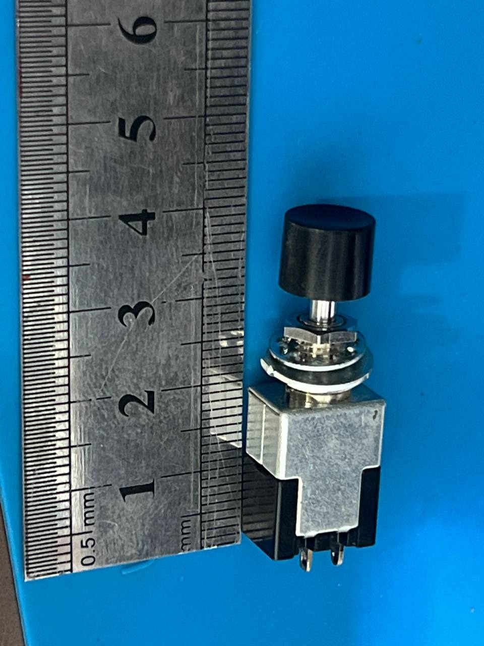 کلید فشاری ژاپنی با سر کلید فابریک