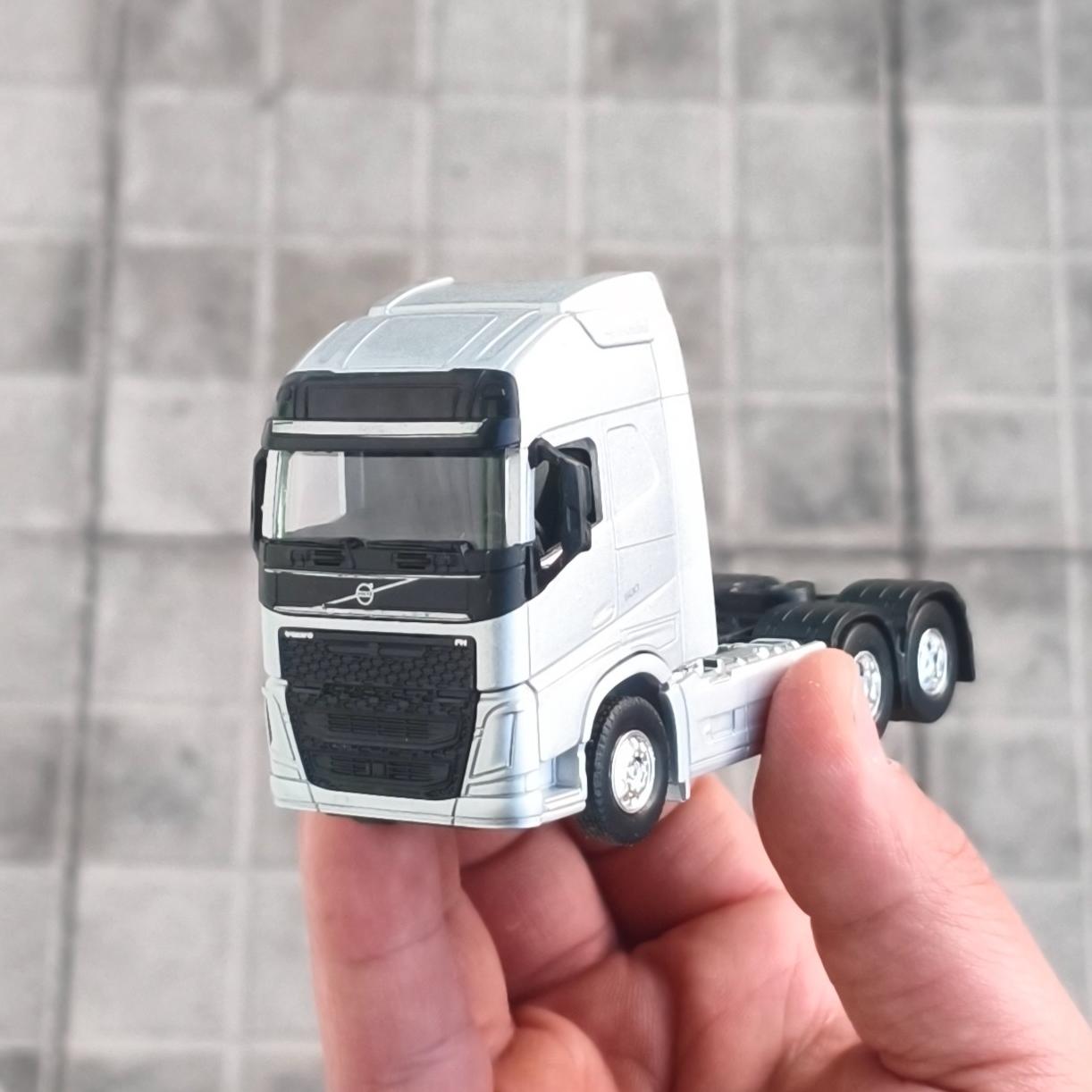 ماکت تریلی Volvo Fh500