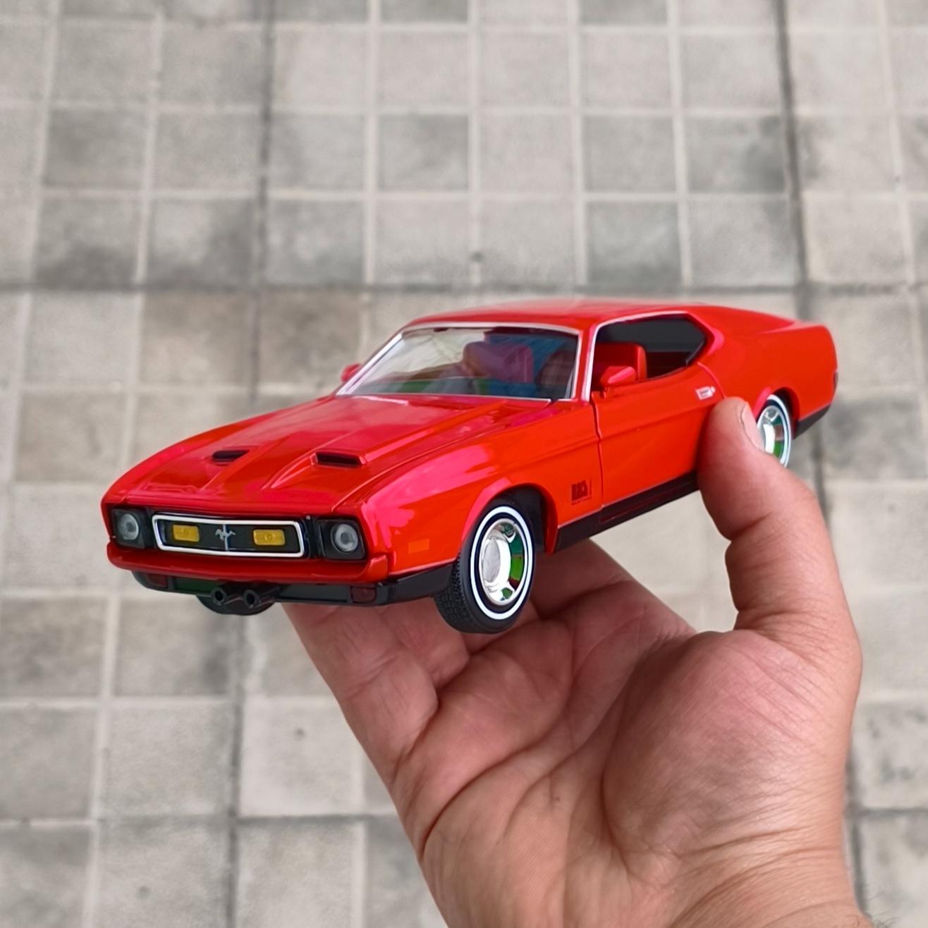 ماکت ماشین Ford Mustang Mach1