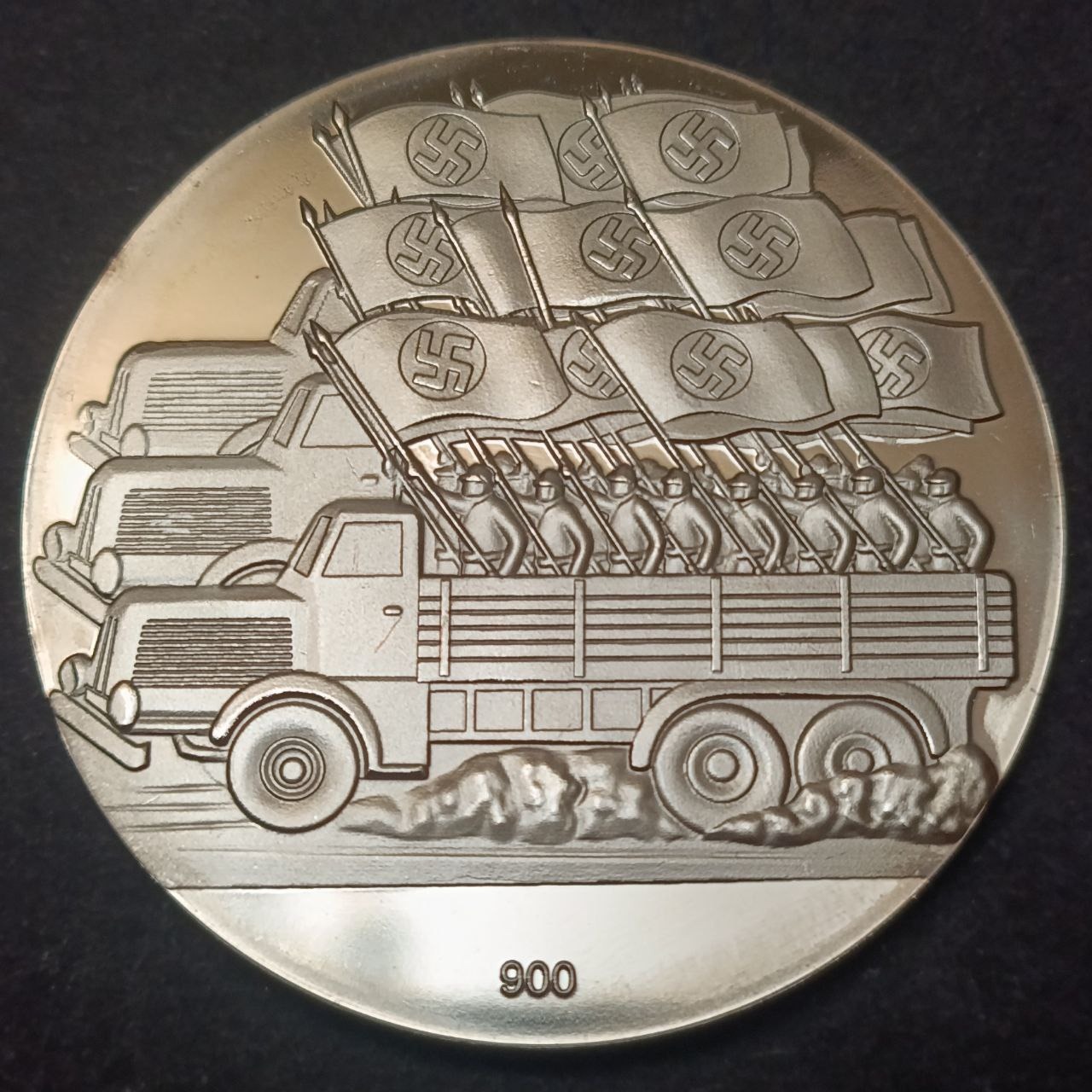 مدالیوم آلمان صلیب شکسته