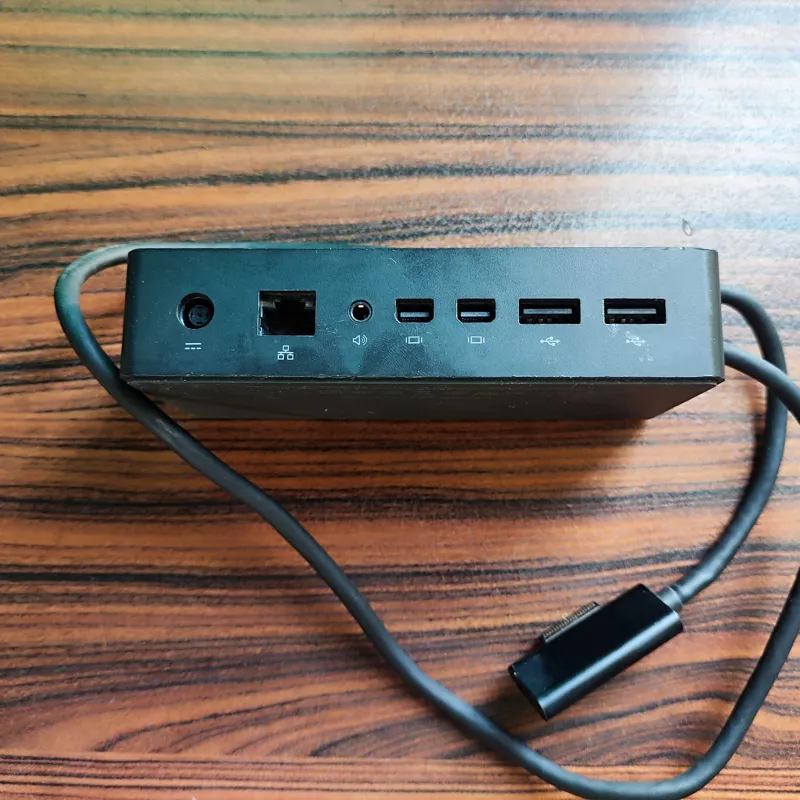 microsoft surface dock - سرفیس داک هاب