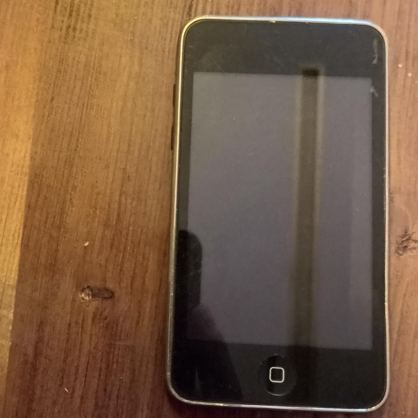 Ipod قدیمی کلکسیونی قفل شده