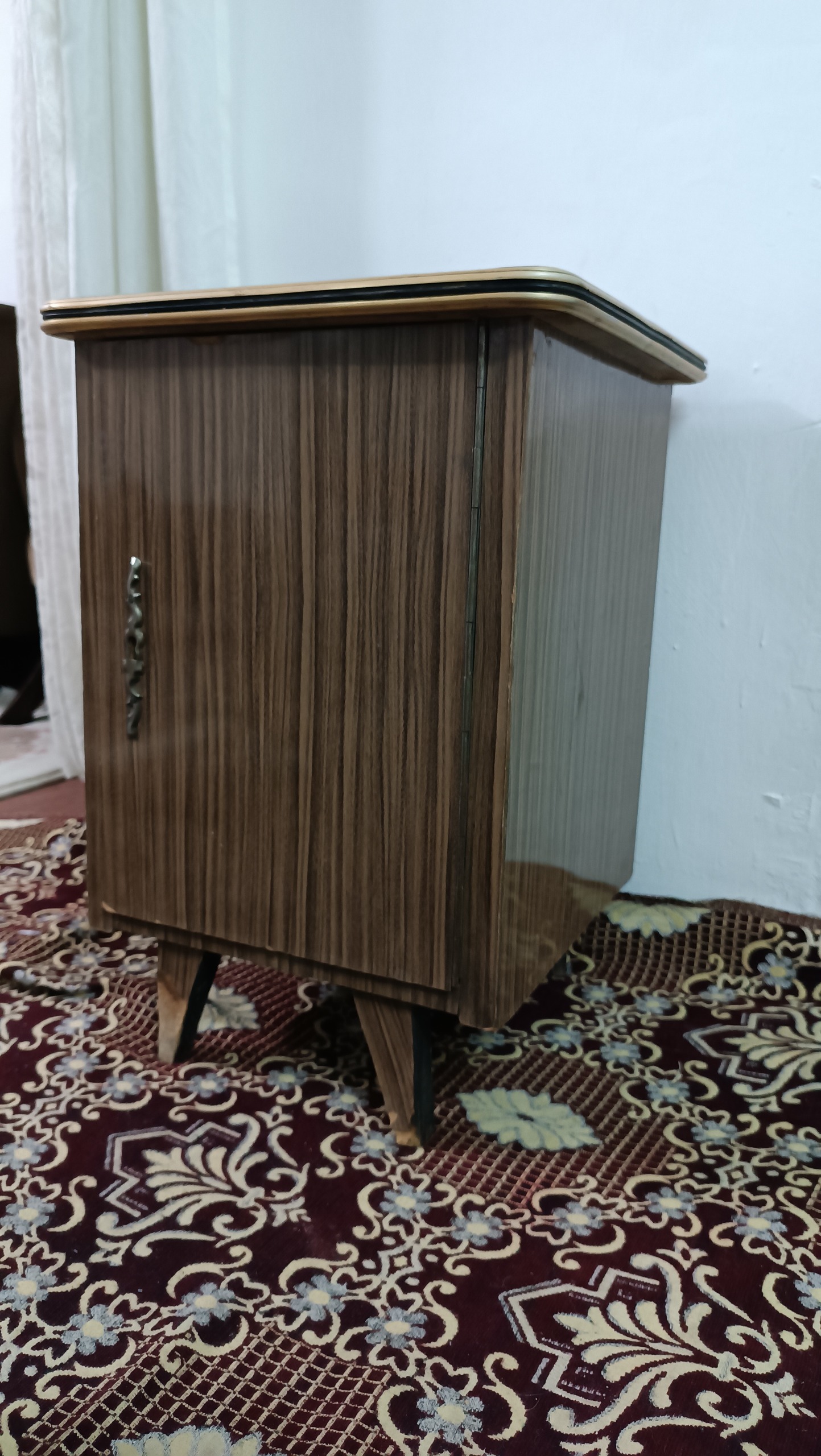 پاتختی آنتیک و کمیاب