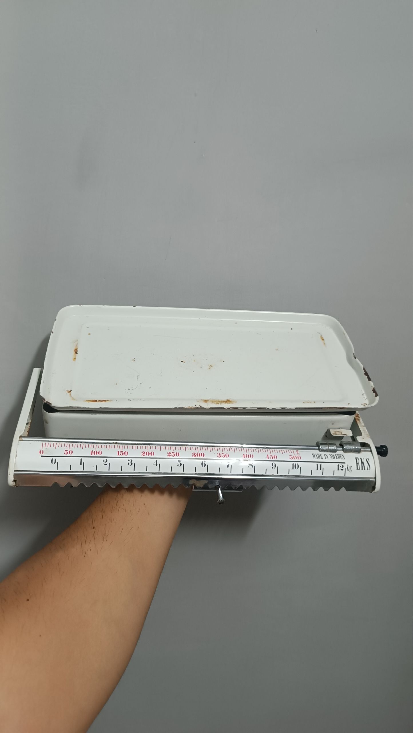 ترازوی قدیمی سوئدی