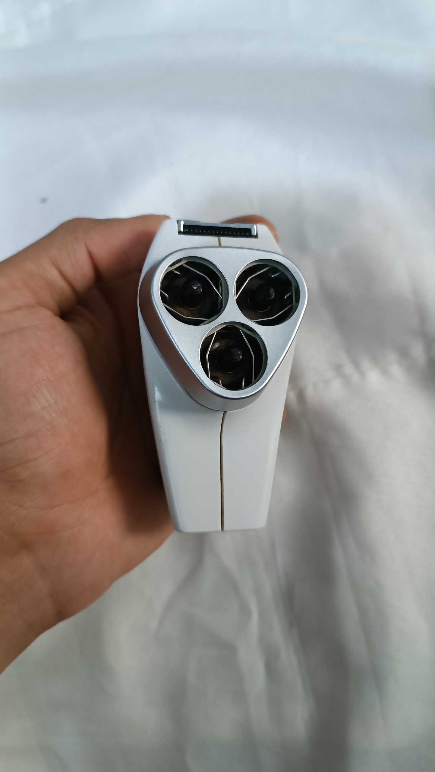 ریش تراش آنتیک فیلیپس اصل معیوب