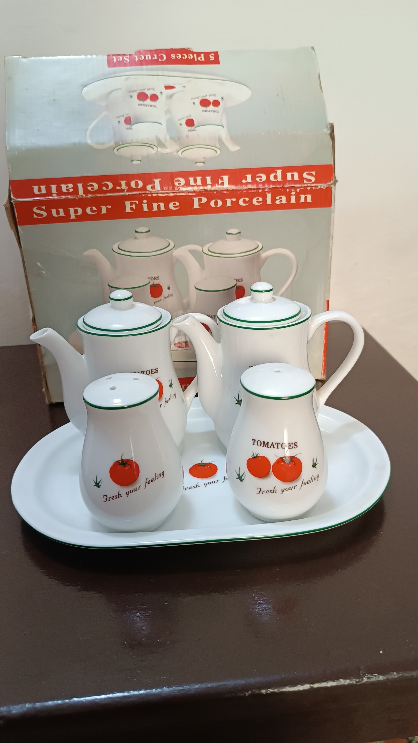 سرویس پنج تیکه گوجه فرنگی