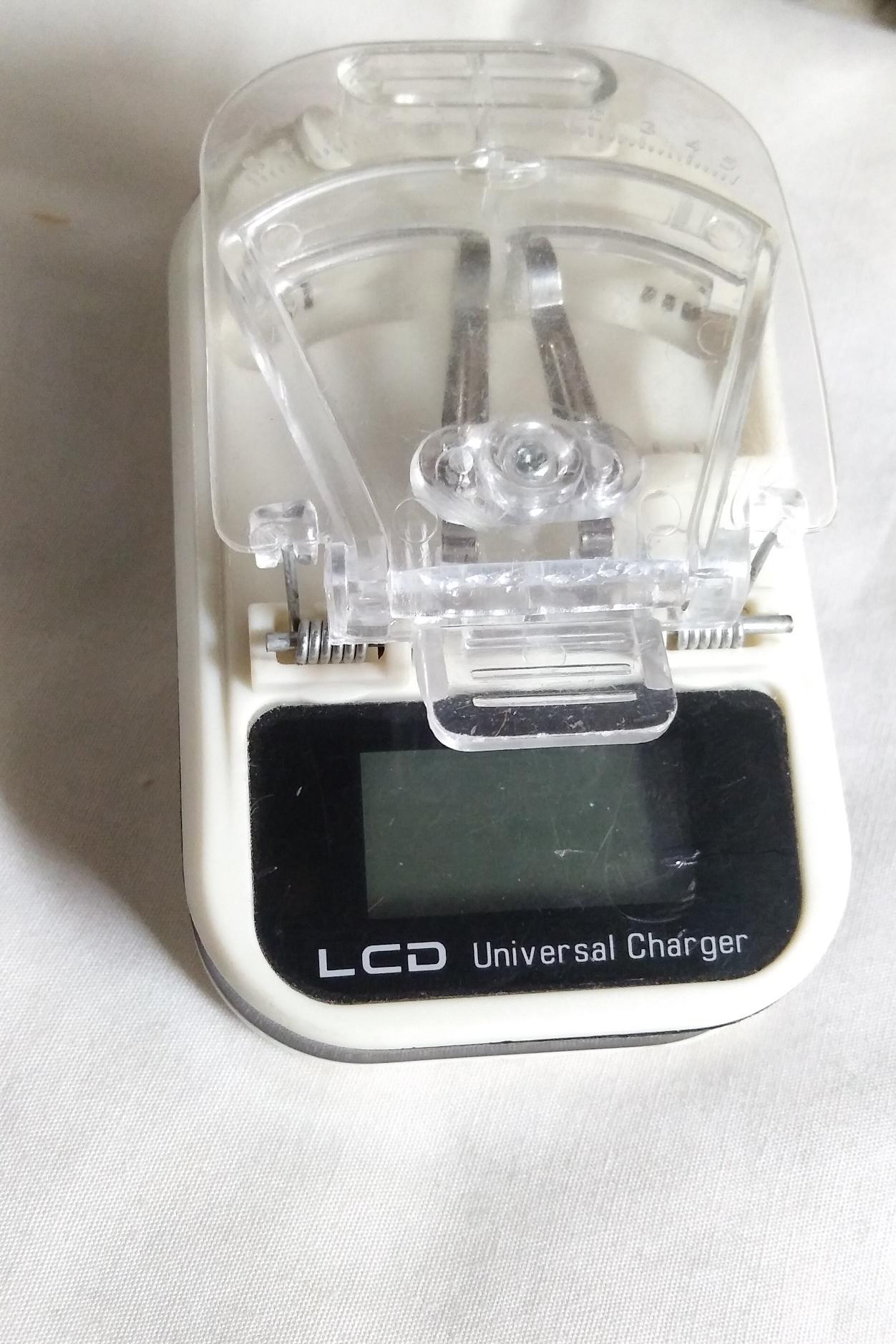 شارژ باتری موبایل کلیپسی با پورت USB