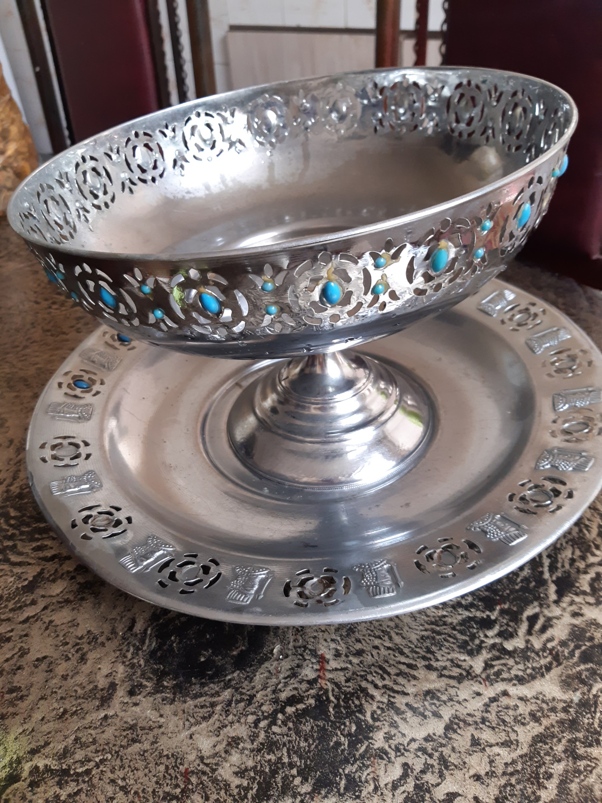 ست میوه خوری و شیرینی خوری برنجی نگین دار قدیمی