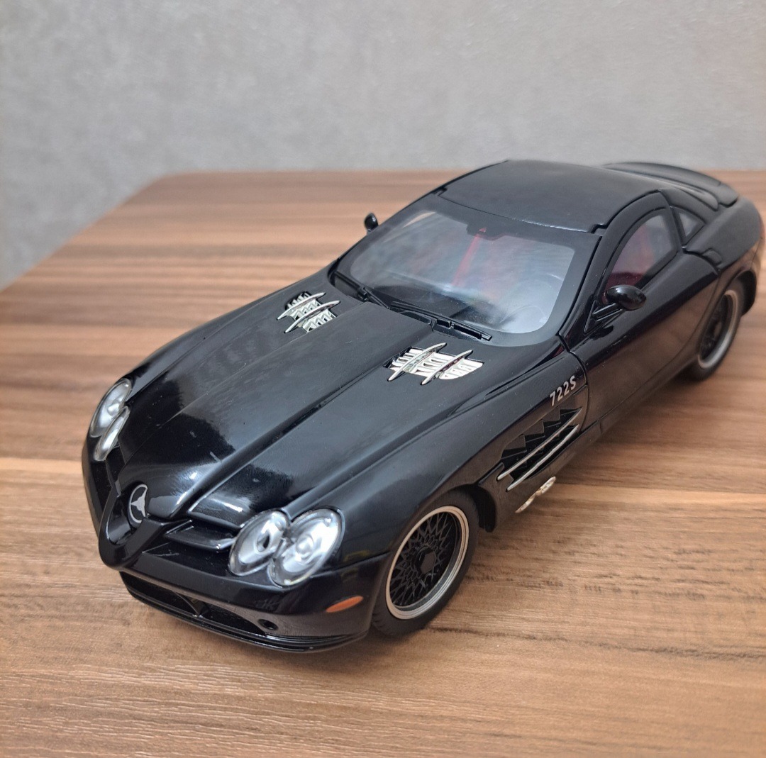 ماکت ماشین بنز slr