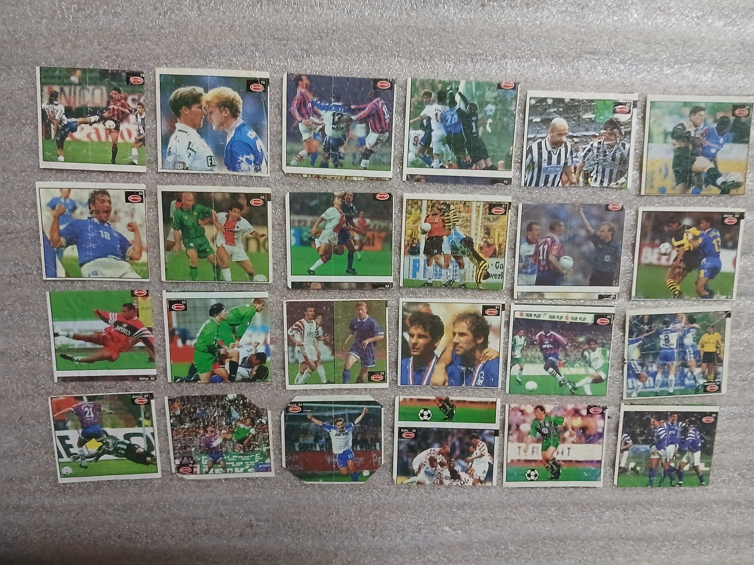 47 عدد عکس آدامس پرستو بوندس لیگا