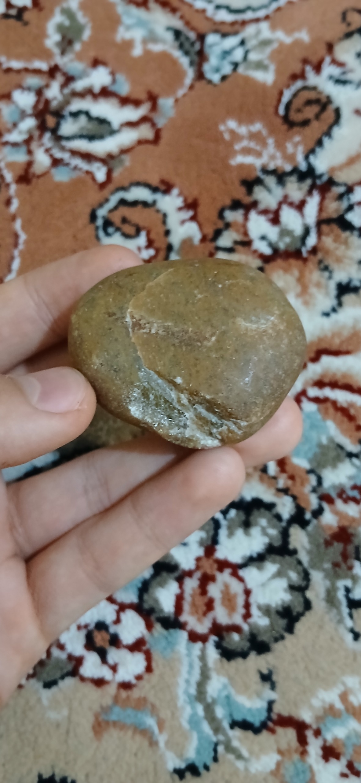 سنگ کهربا طبیعی