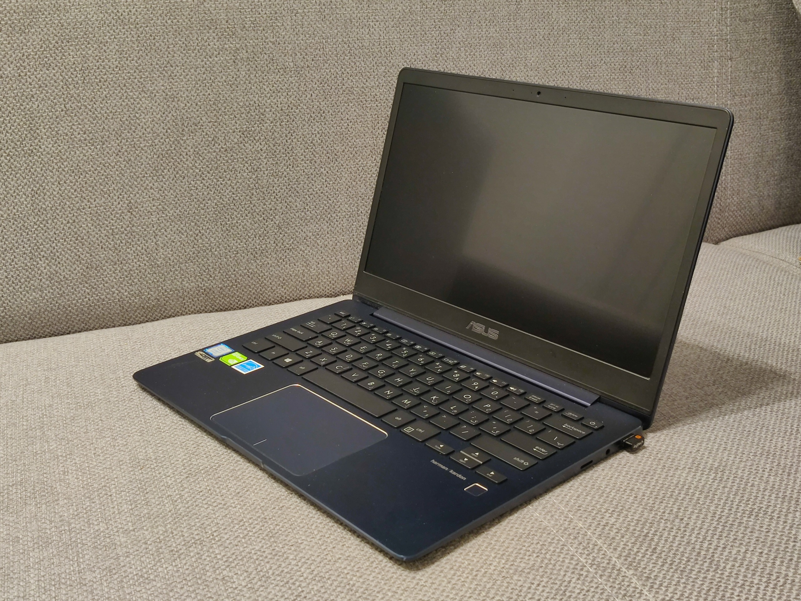 لپ تاپ فوق سبک ایسوس Asus zenbook ux331