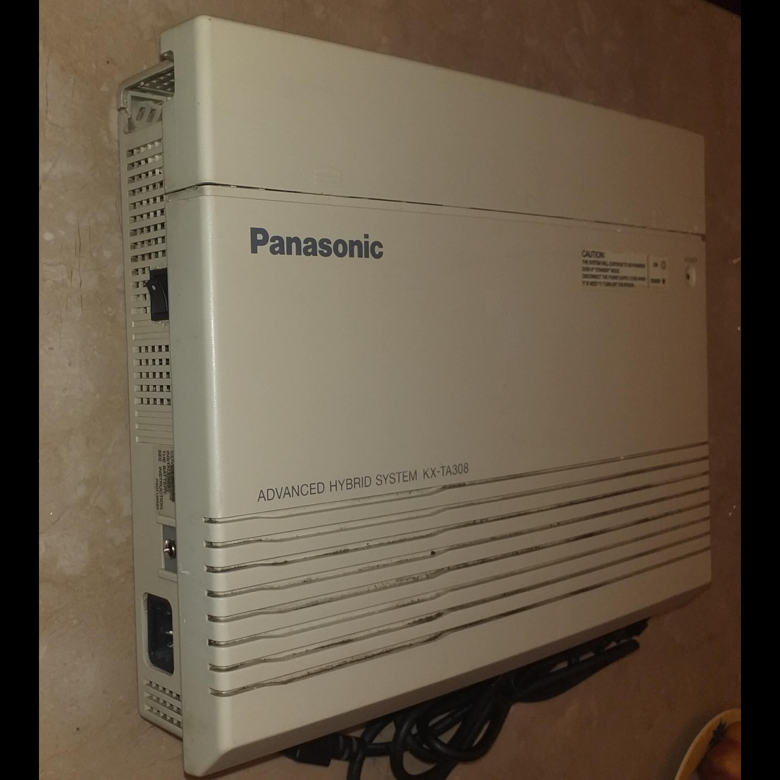 دستگاه سانترال ژاپن پاناسونیکKX_TA308BX (کد585)