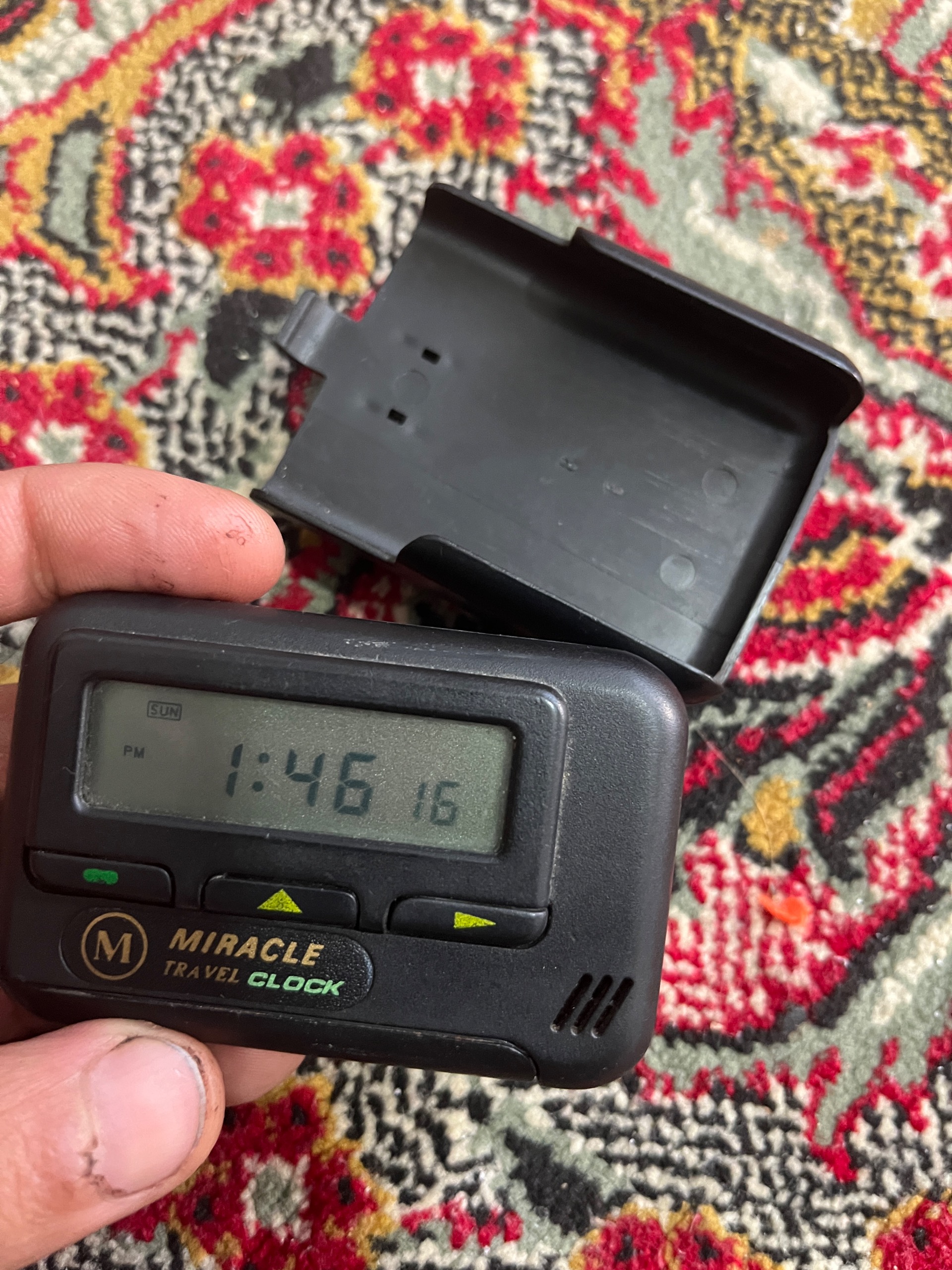 ساعت مسافرتی همراه کمری طرح پیجر قدیمی