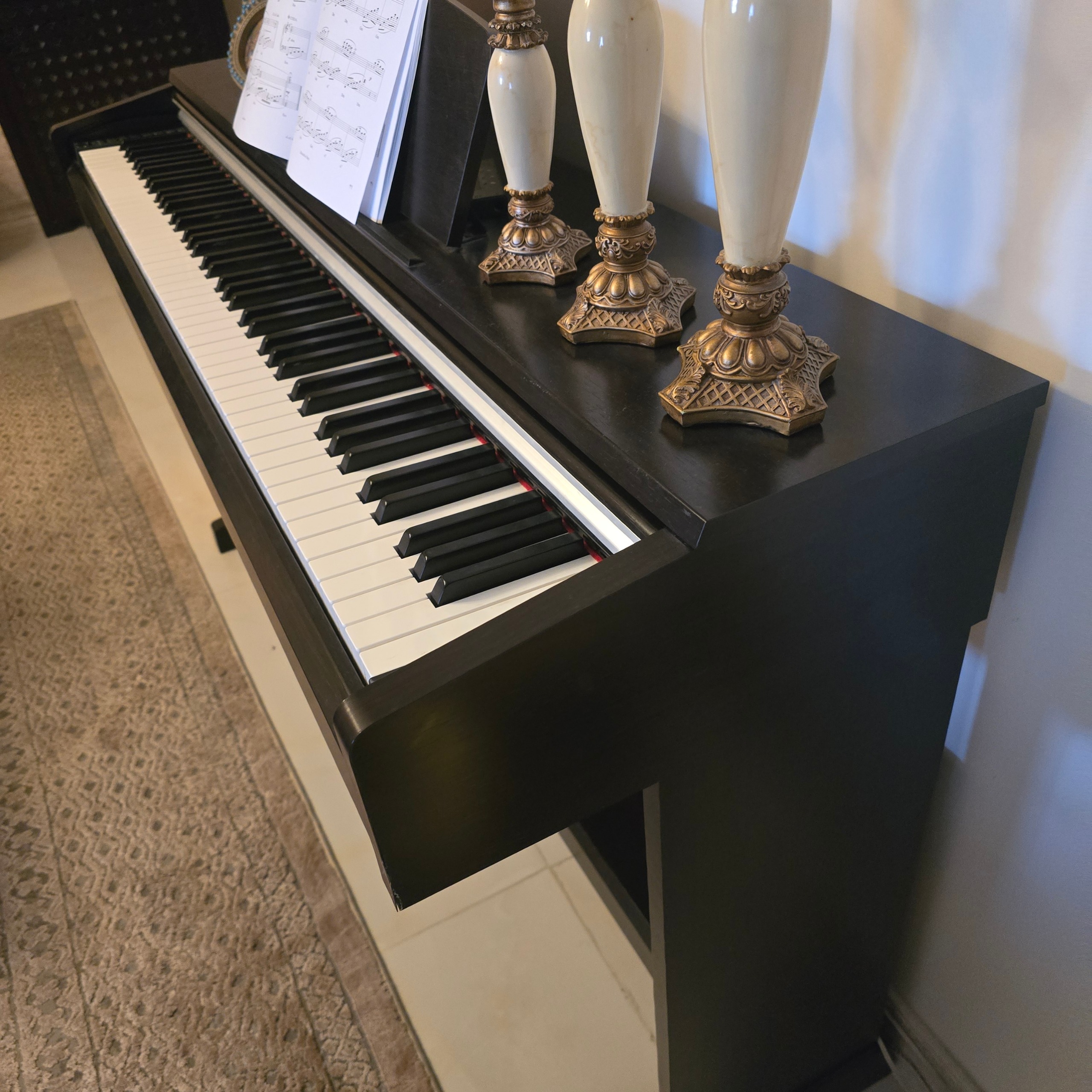 پیانو yamaha ydp 135
