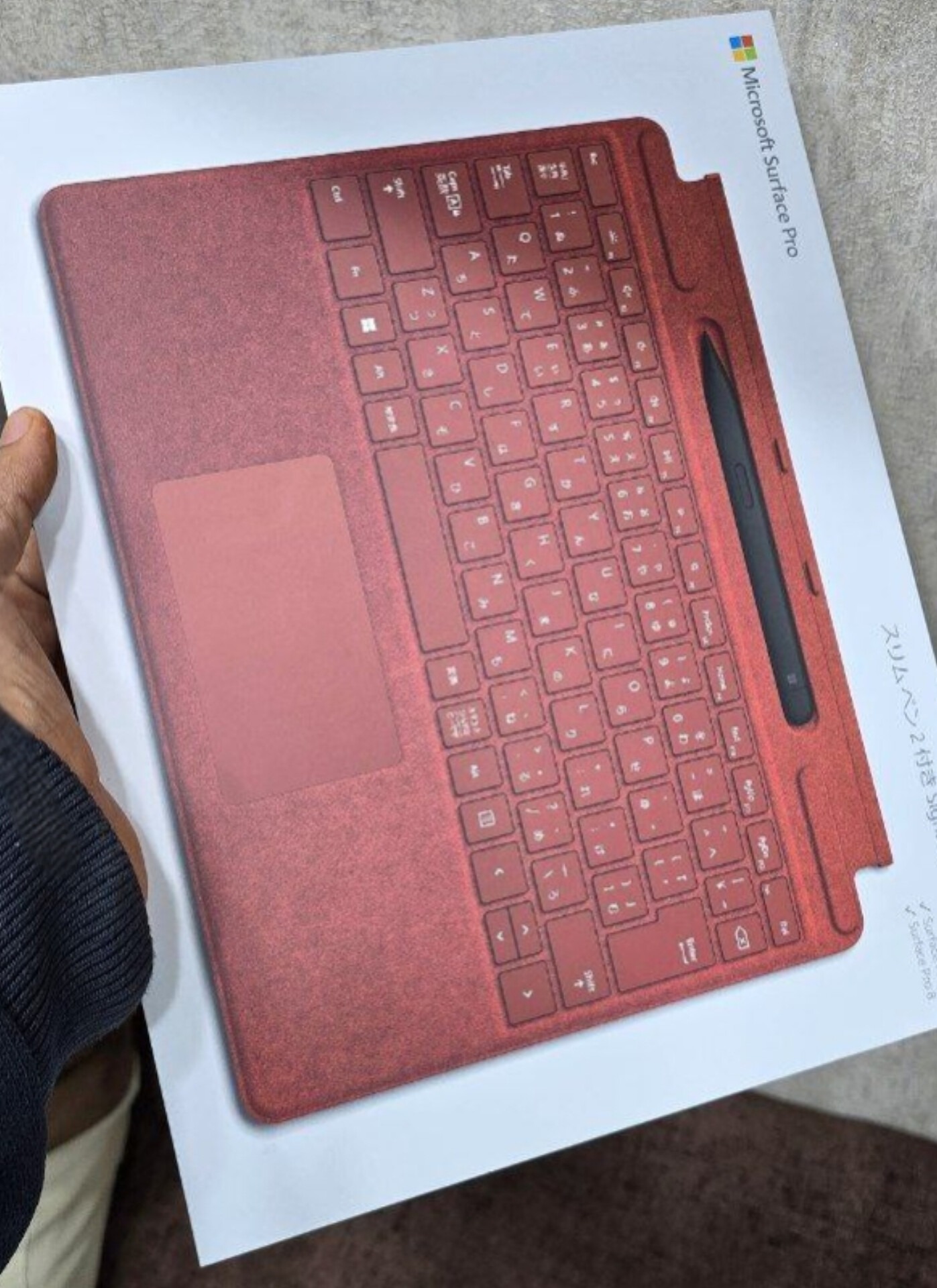 کیبرد سرفیس پرو همراه قلم