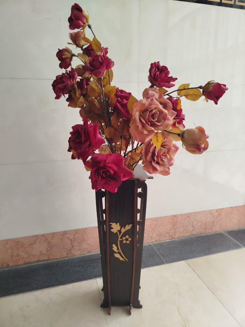 گلدان مصنوعی چوبی