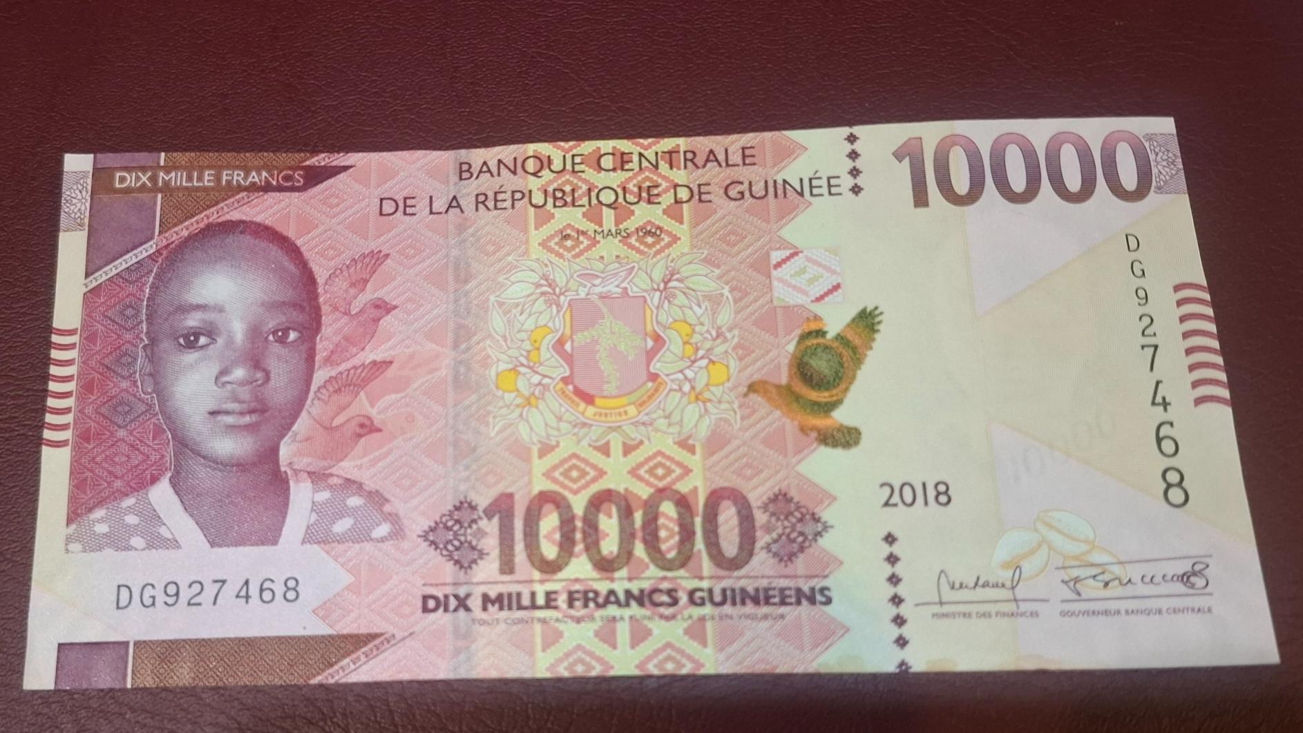 تک بانکی کلکسیونی ارزشمند 10000 فرانک گینه کوناکری
