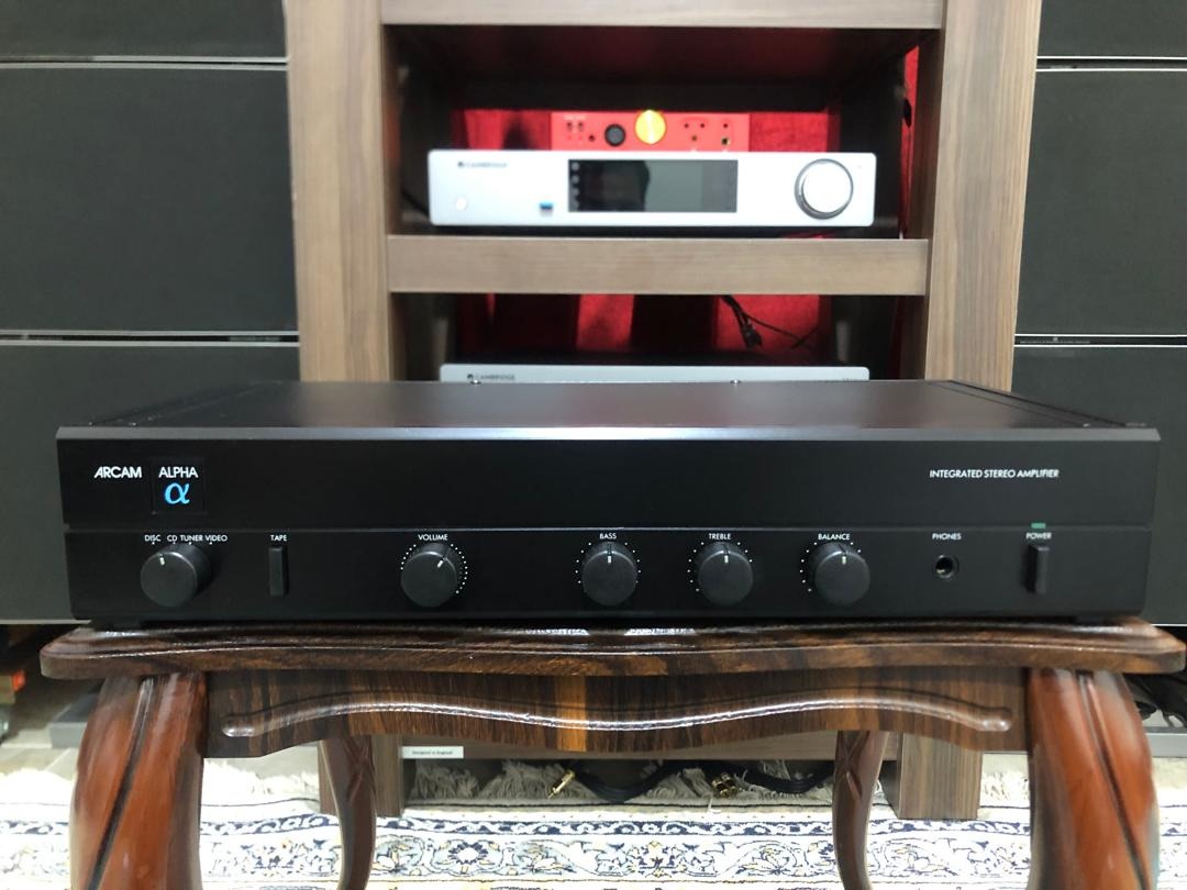arcam alpha2 امپ و بلندگوmordaunt short ms10