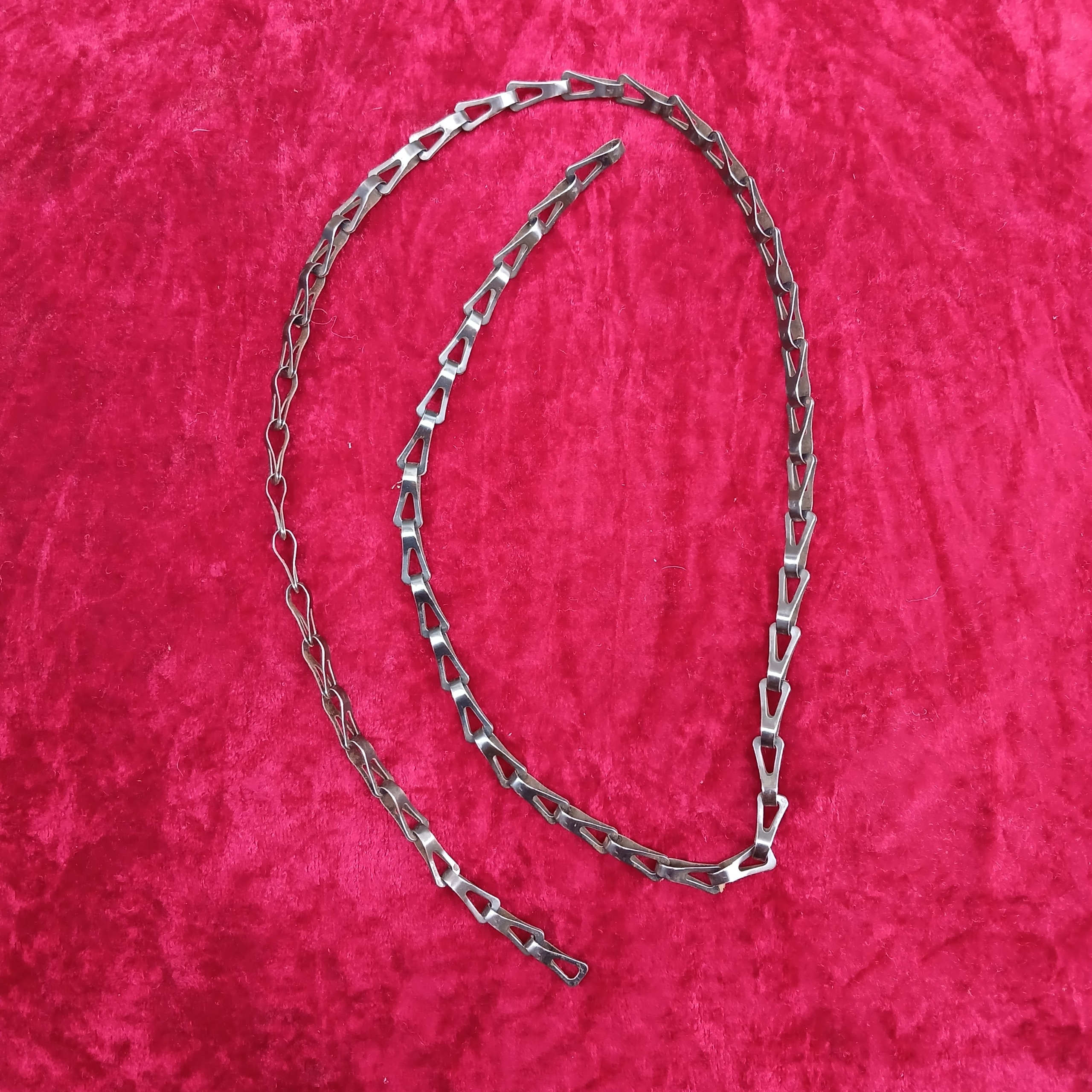 زنجیر فولادی نظامی