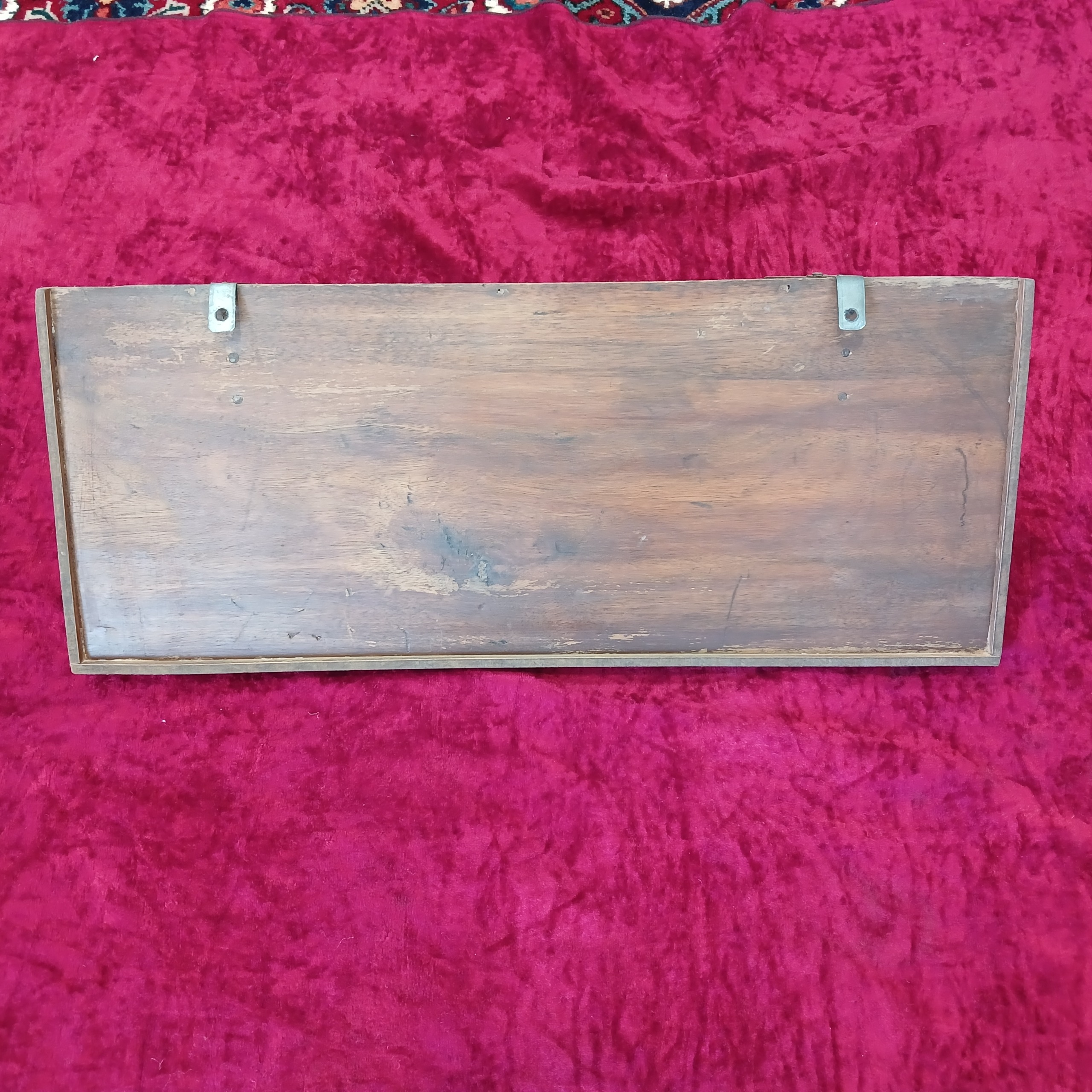 طاقچه چوبی قدیمی