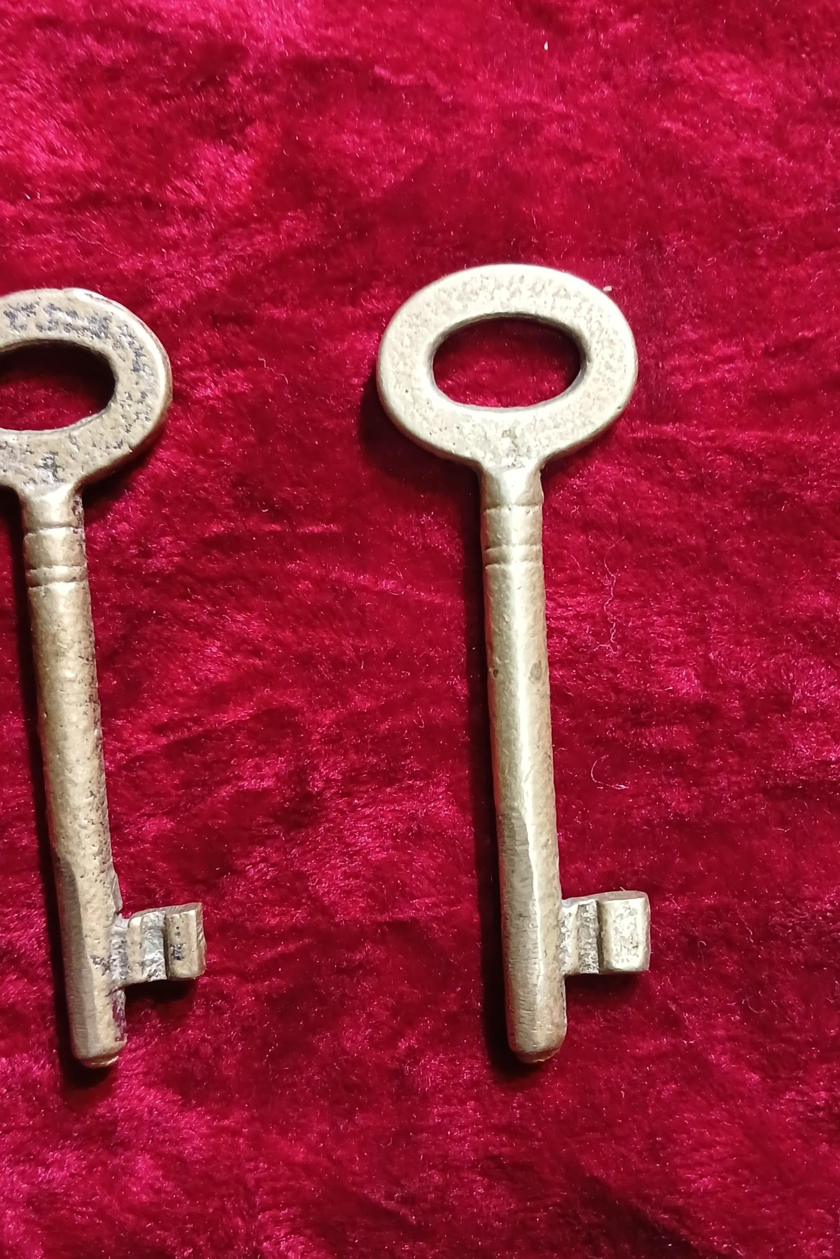 کلید برنجی قدیمی