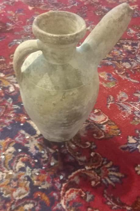 آفتابه سفالی قدیمی