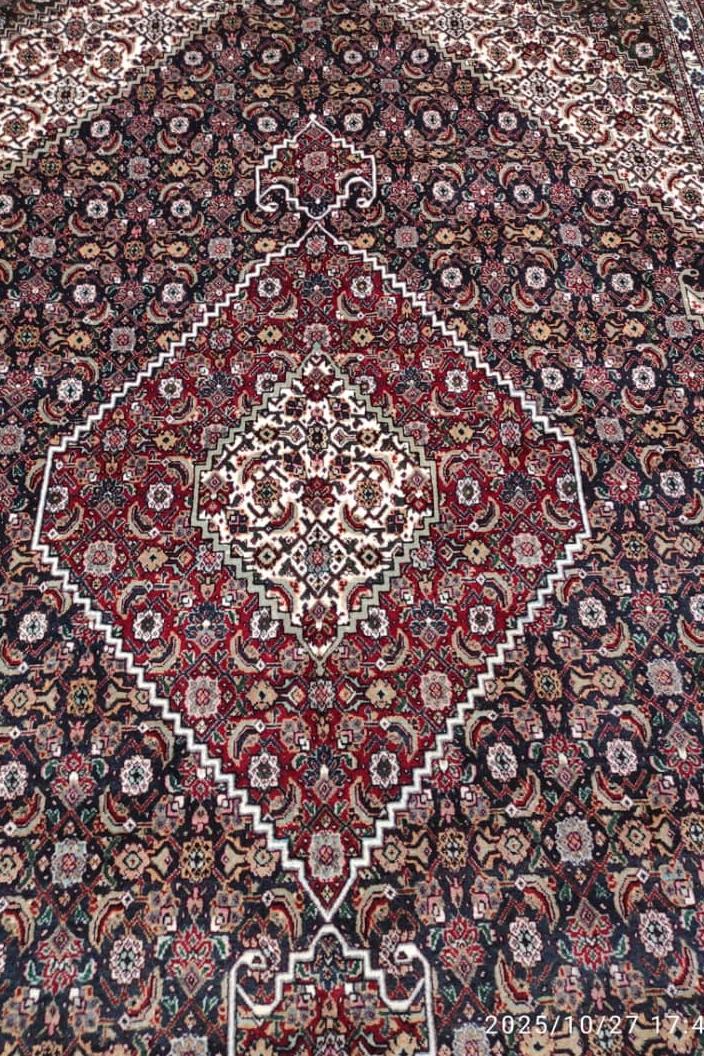 فرش دستباف مرینوس قدیمی