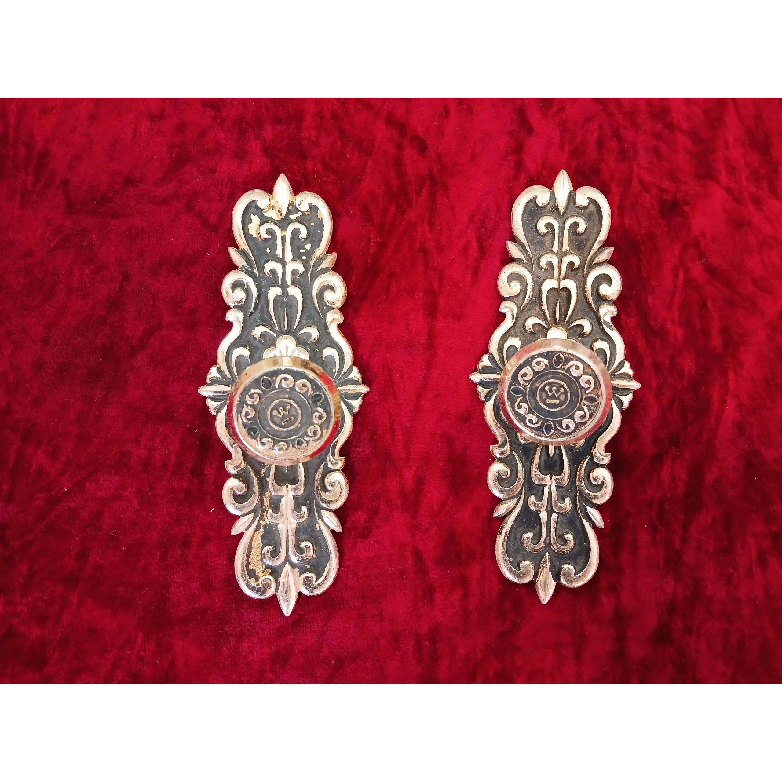 دستگیره فلزی قدیمی