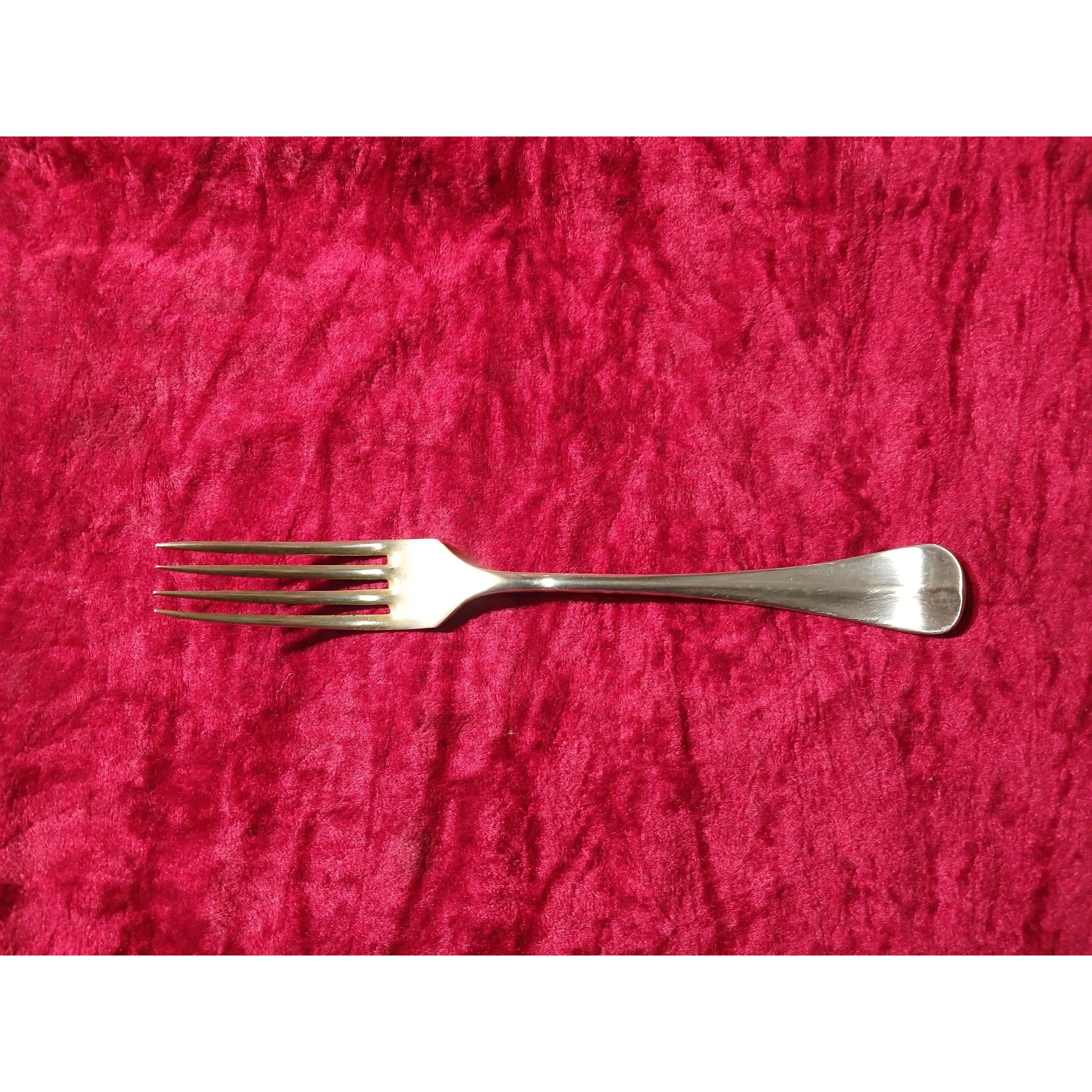 چنگال برنجی قدیمی