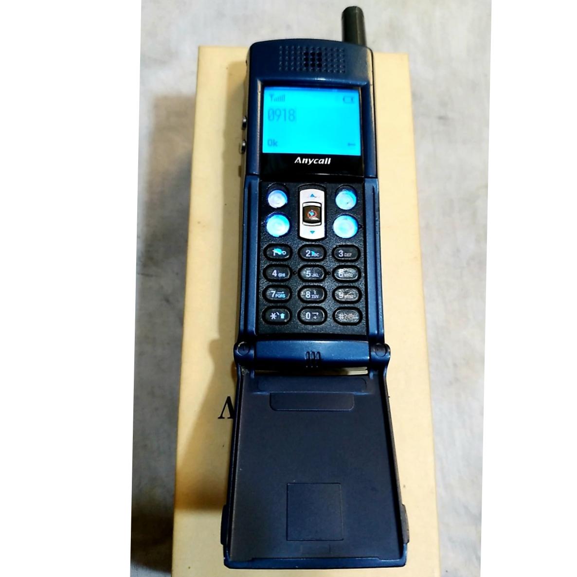 گوشی سامسونگ خیلی قدیمی اصل کره آماده بکار