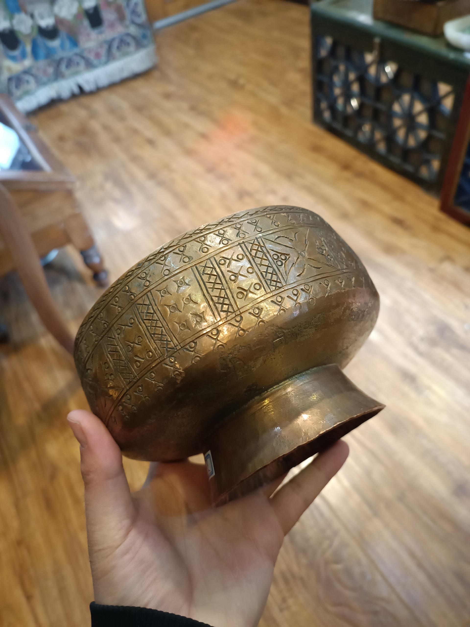 کاسه کعب دار قدیمی