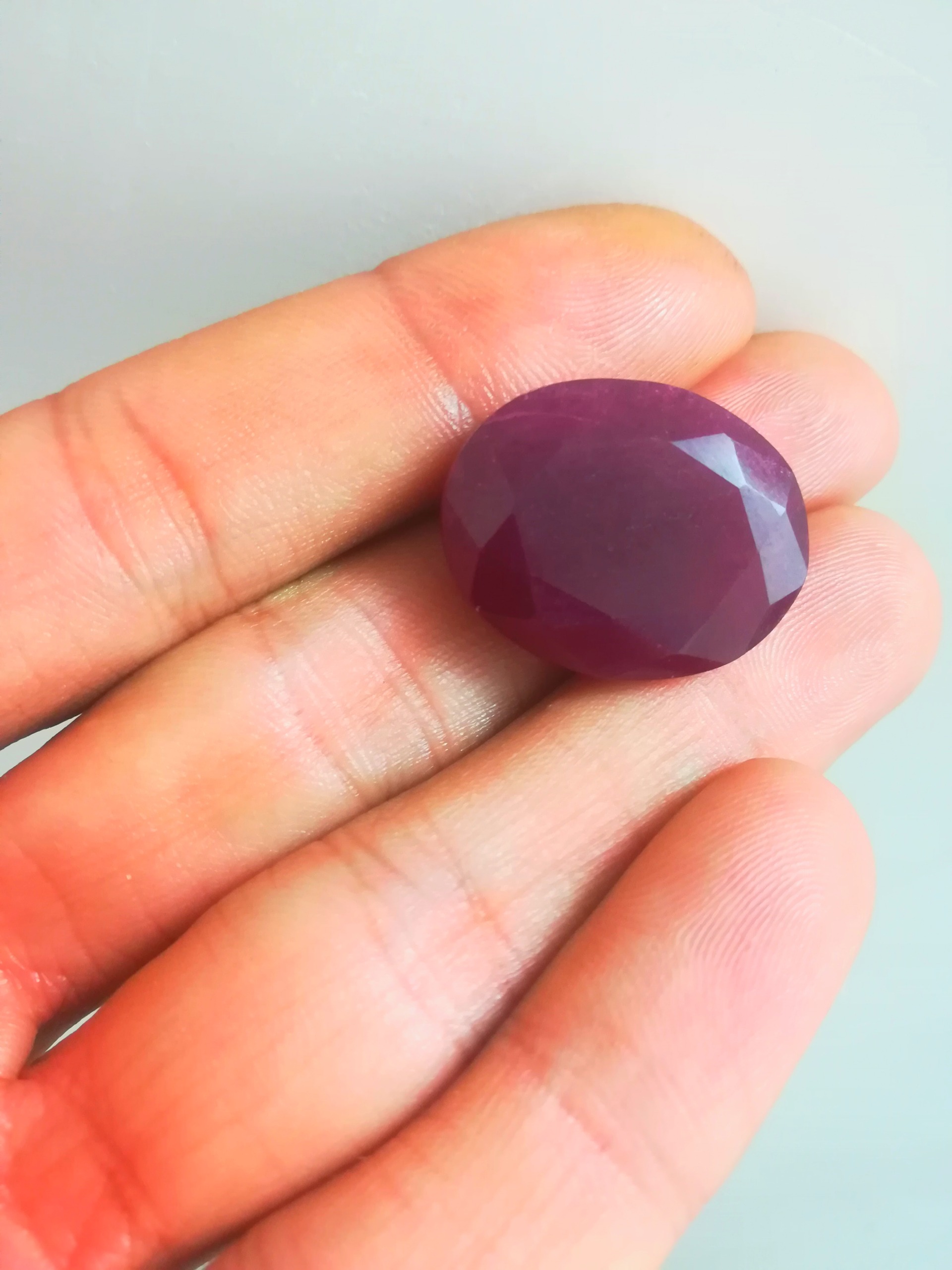 یاقوت سرخ بیهمتای معدنی 53 قیراطی زعیر آفریقا