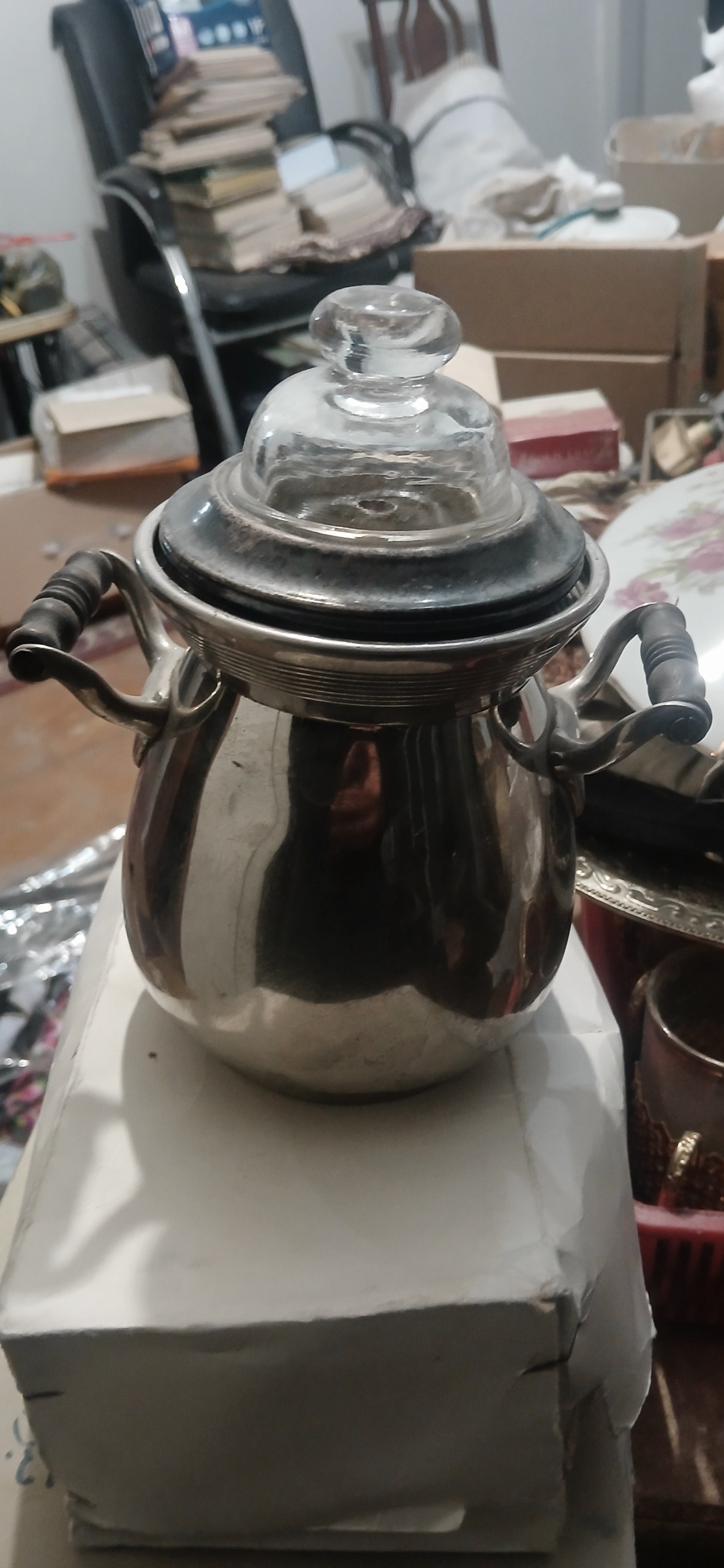 دم کن قدیمی کوچک