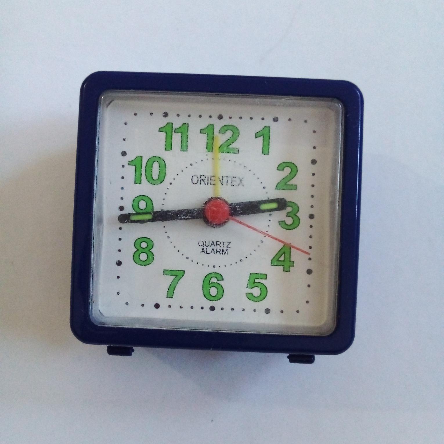 ساعت کوچک رومیزی ORIENTEX کد 100