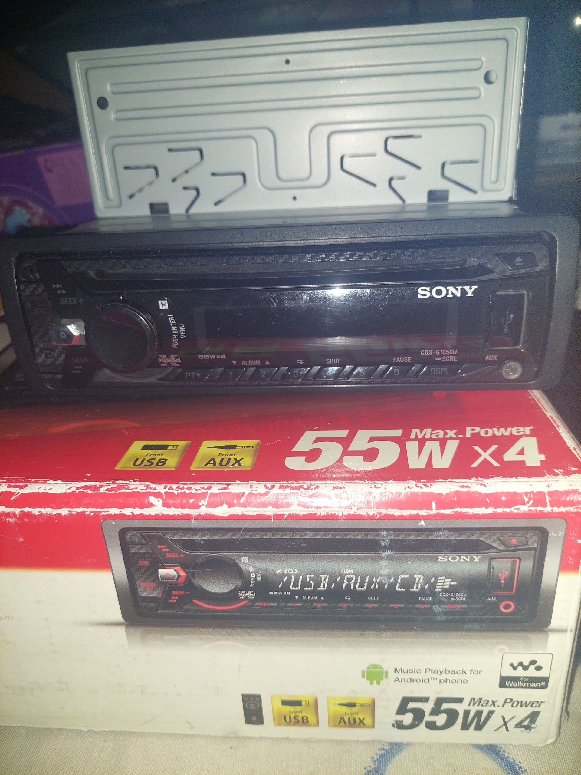 ضبط سونی G-1050U