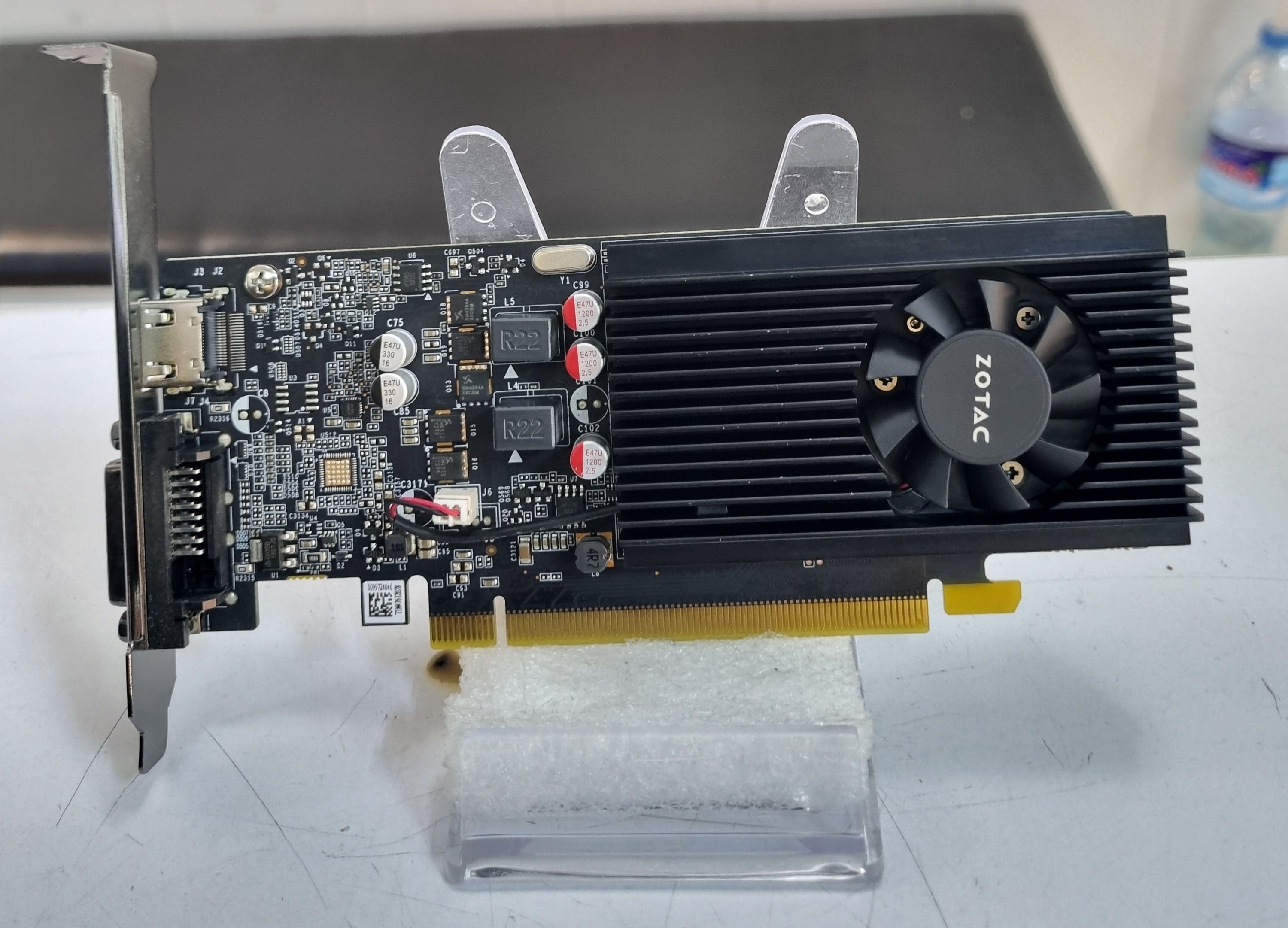 کارت گرافیک gt1030 2GB ddr5 زوتک