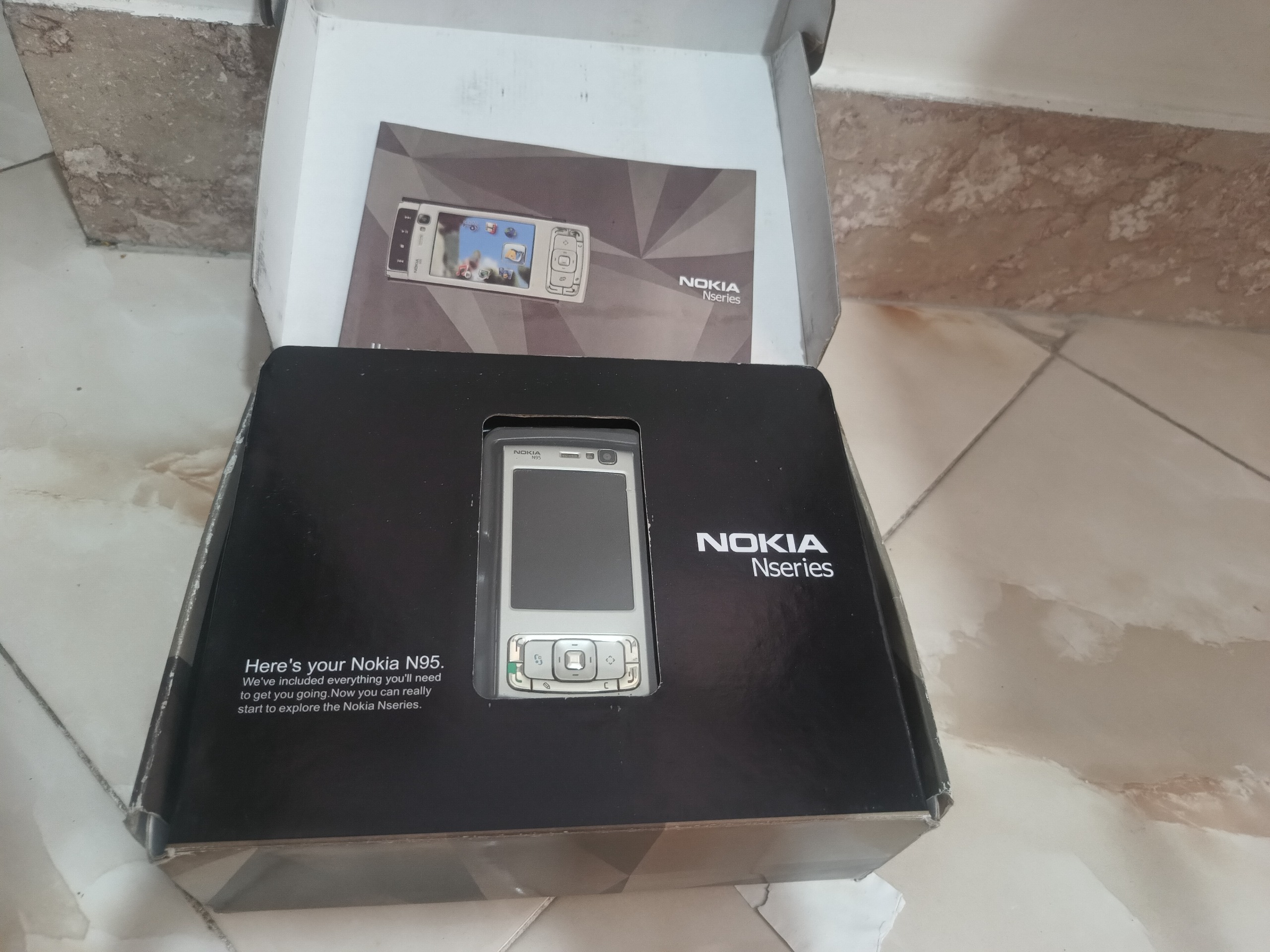 کشویی قدیمی نوکیا Nokia N95