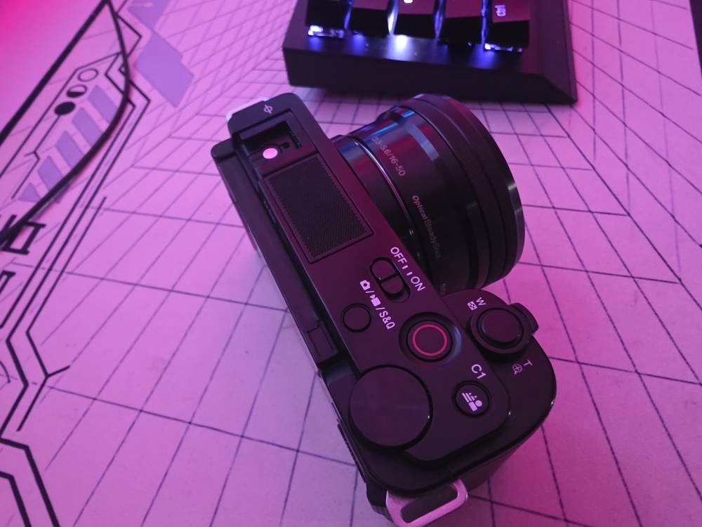 دوربین بدون آینه سونی Sony ZV-E10 Mirrorless