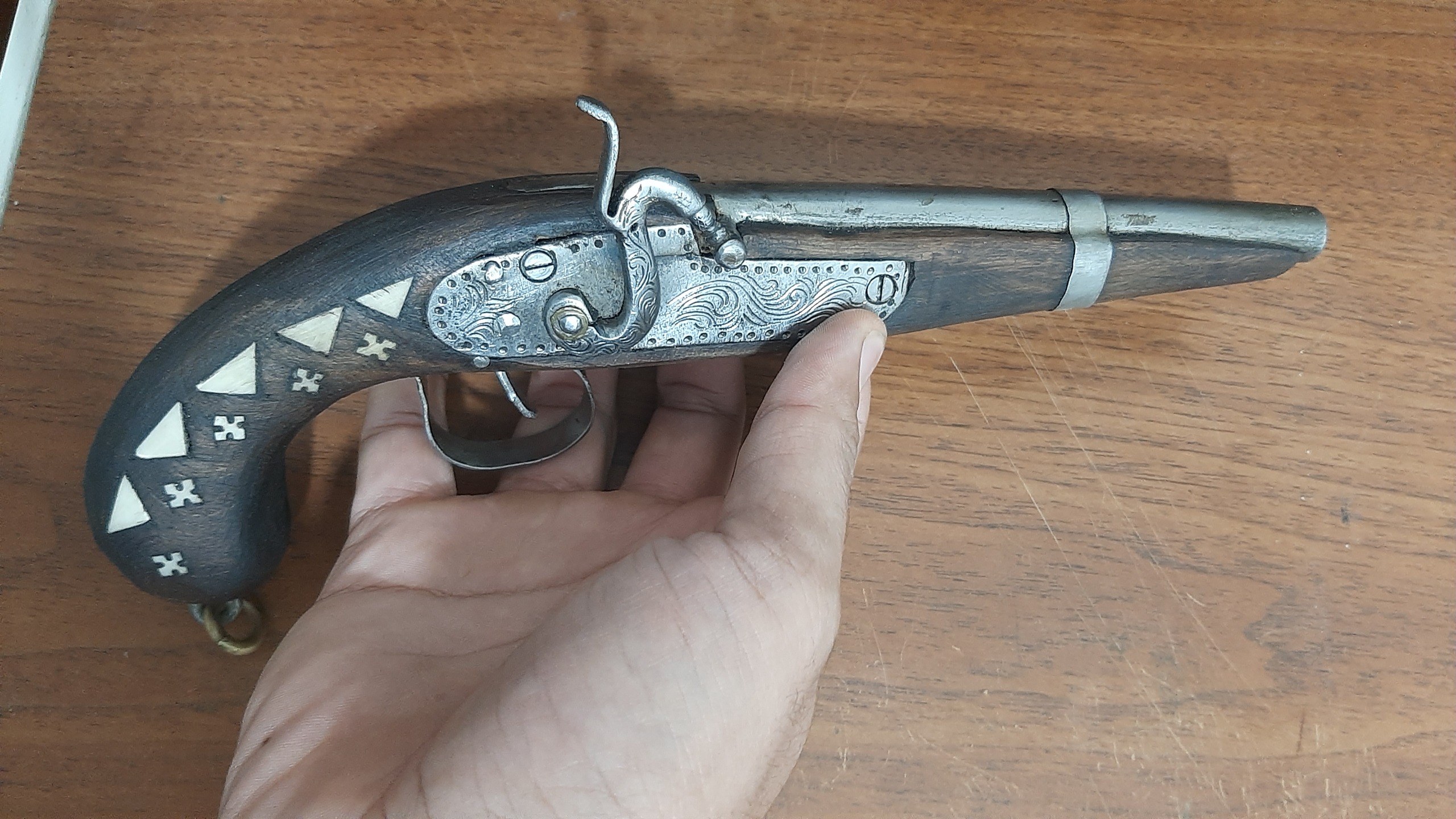 تپانچه کوچیک کلکسیونی