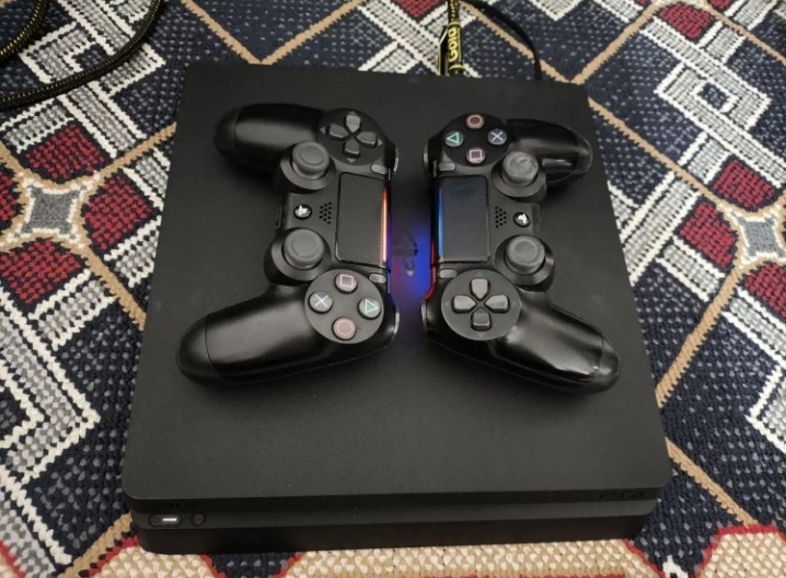 Ps4slim کپی خور ورژن 11 دو دسته