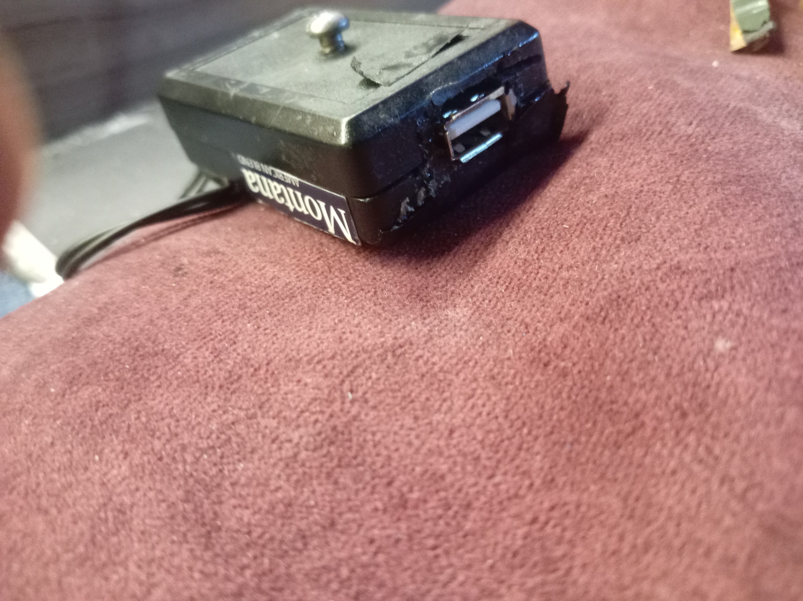 شارژر فست شارژ ماشین موتور 4V32