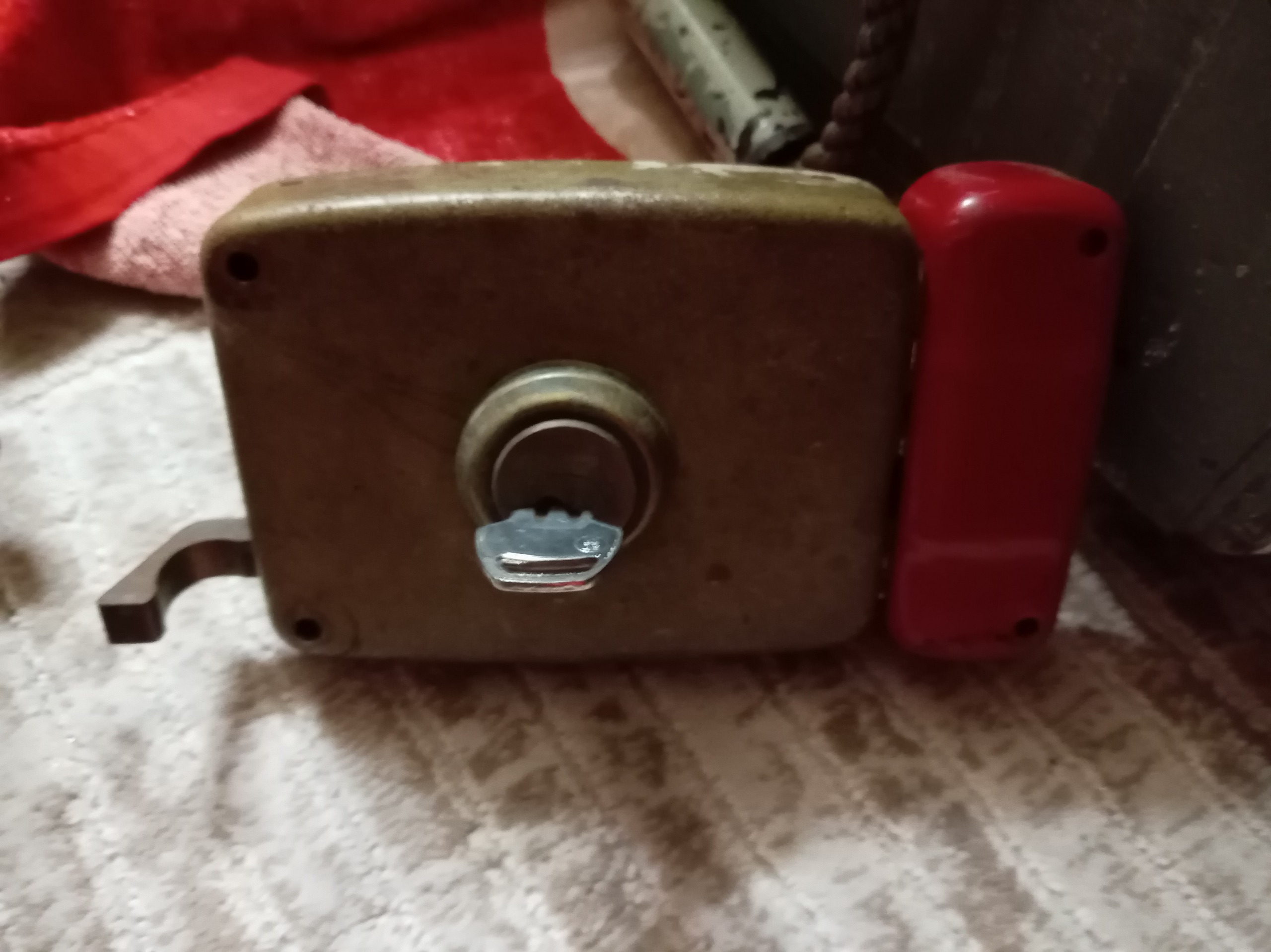 قفل کلید منزل برقی آیفون