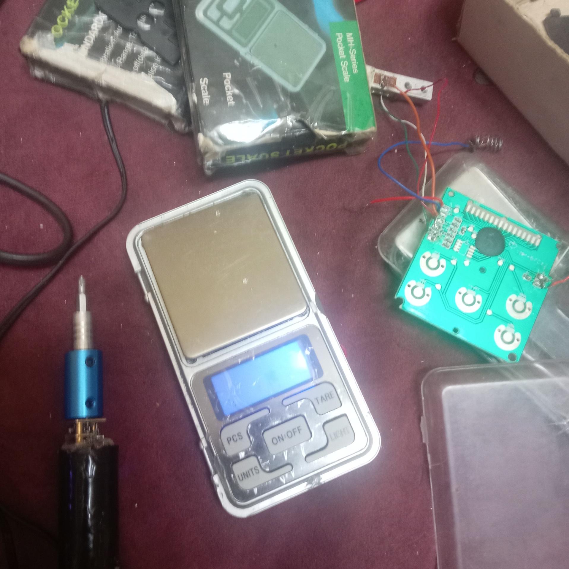 ترازو 50 گرمی جیبی 2تا