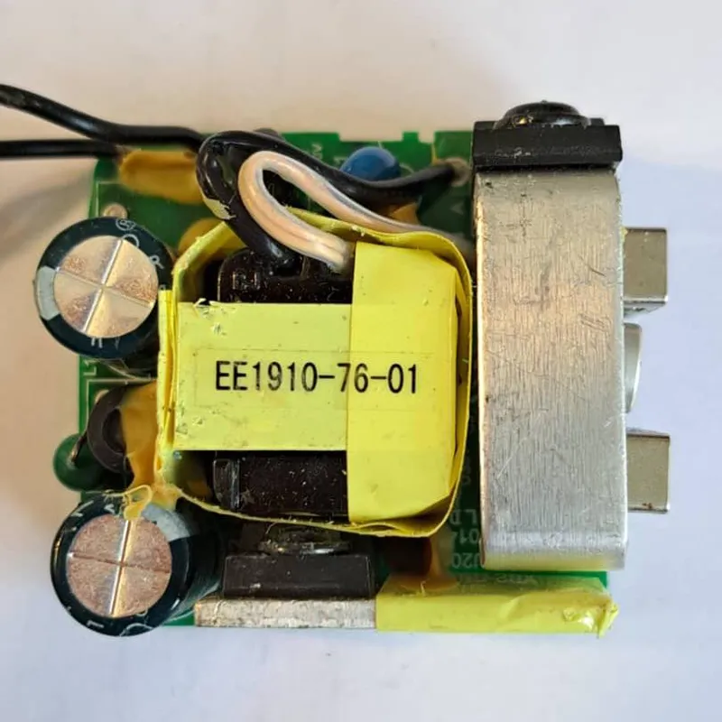 برد تغذیه سوئیچینگ 5 ولت 4 آمپر