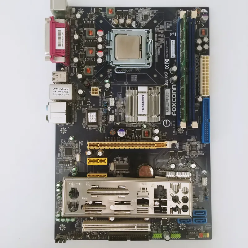 باندل ddr2 رم 1 گیگ با پنل کد 0330